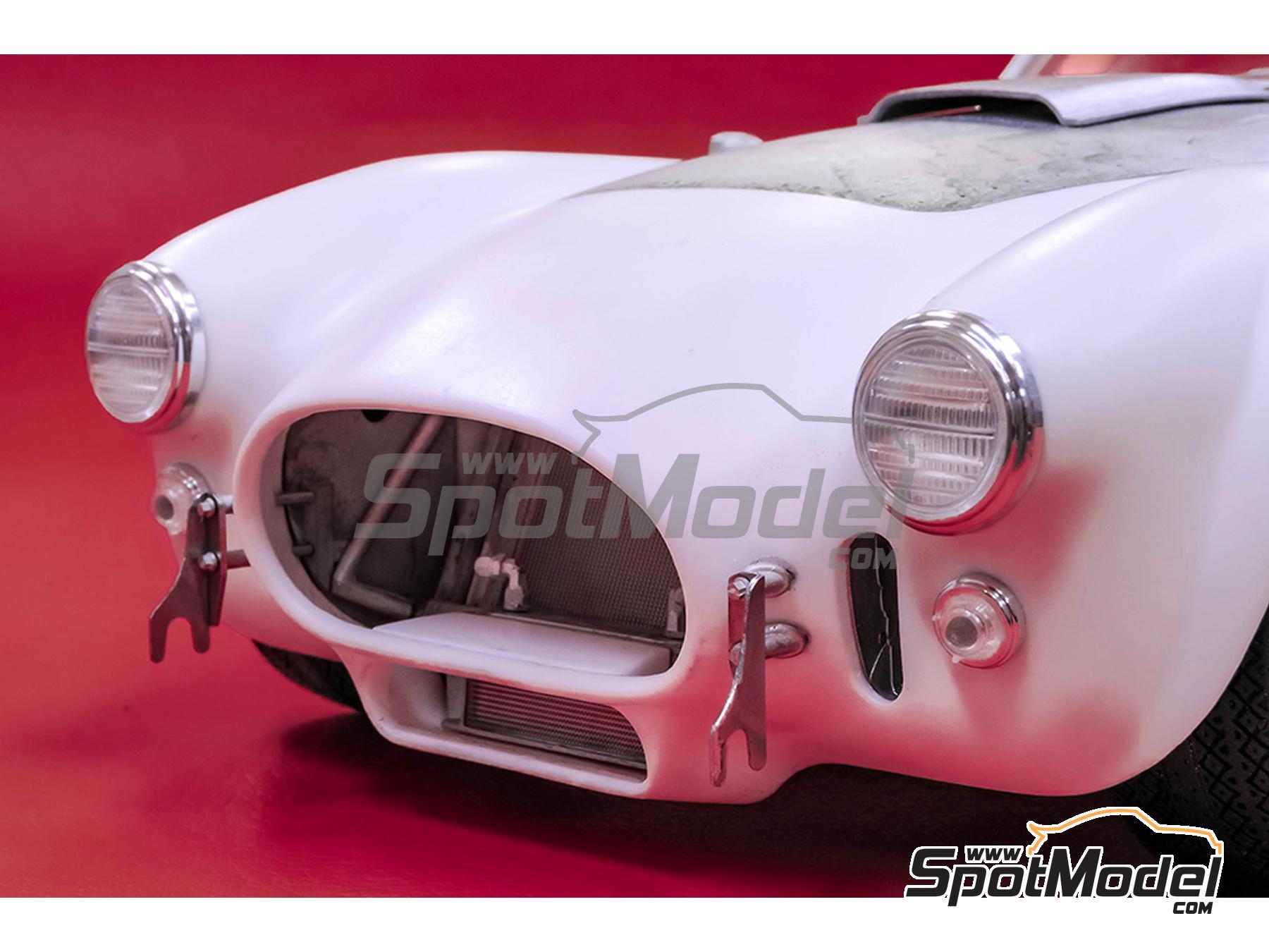Image 11: Shelby 427 Cobra Scuderia Bear Team - 24 Hours of Daytona, SCCA Trans-American Championship 1965 and 1966 | Car scale model kit in 1/12 scale manufactured by Model Factory Hiro (ref.&nbsp;MFH-K501, also 4571102325019, K501 and K-501)