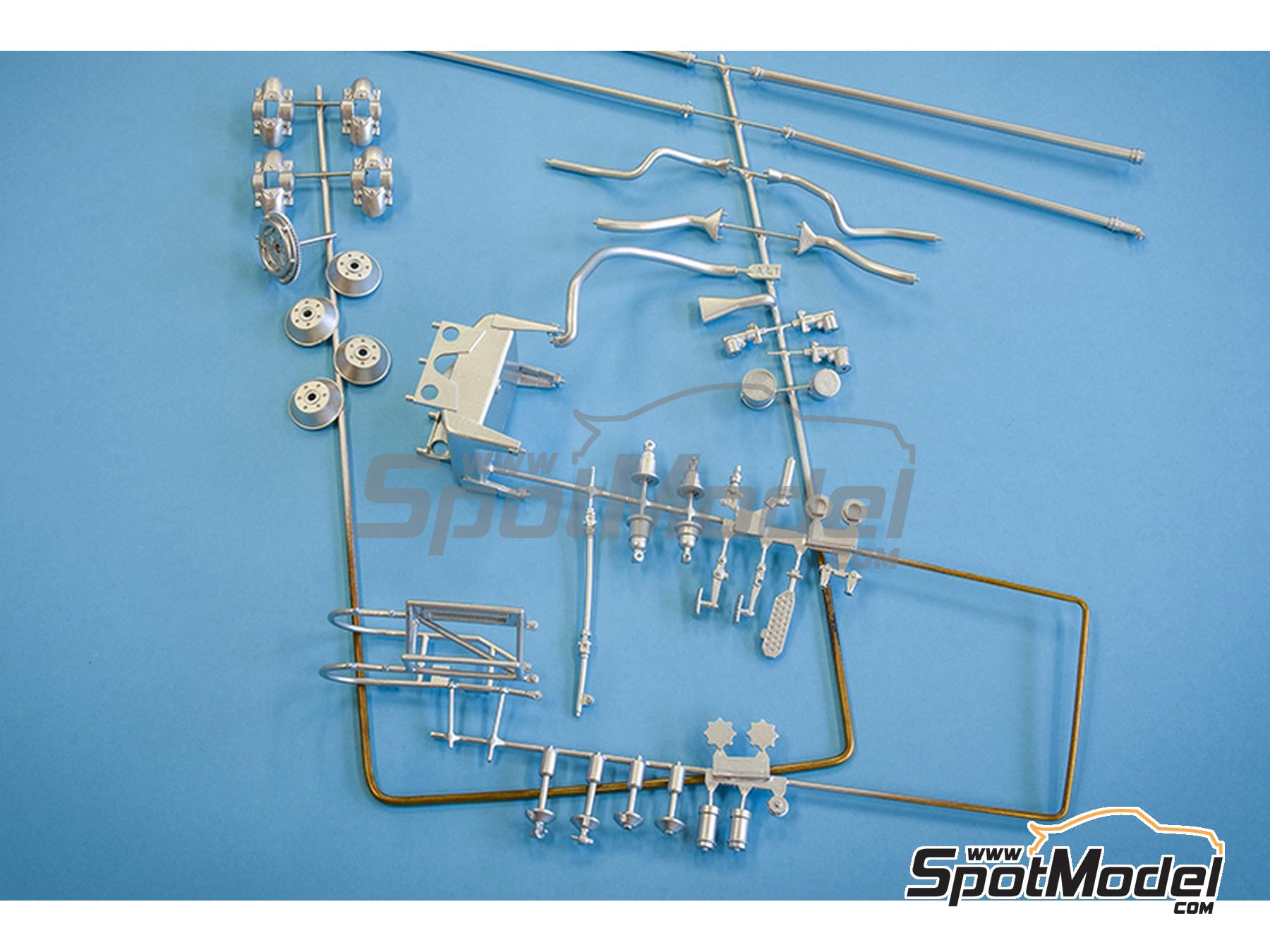 Image 11: Matra MS11 Matra Sports Team sponsored by Elf - Italian Formula 1 Grand Prix 1968 | Car scale model kit in 1/12 scale manufactured by Model Factory Hiro (ref. MFH-K846, also 4580011508468, K846 and K-846)