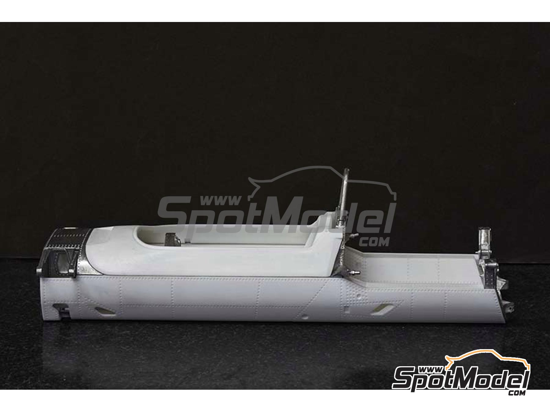 Image 20: Matra MS11 Matra Sports Team sponsored by Elf - Italian Formula 1 Grand Prix 1968 | Car scale model kit in 1/12 scale manufactured by Model Factory Hiro (ref. MFH-K846, also 4580011508468, K846 and K-846)