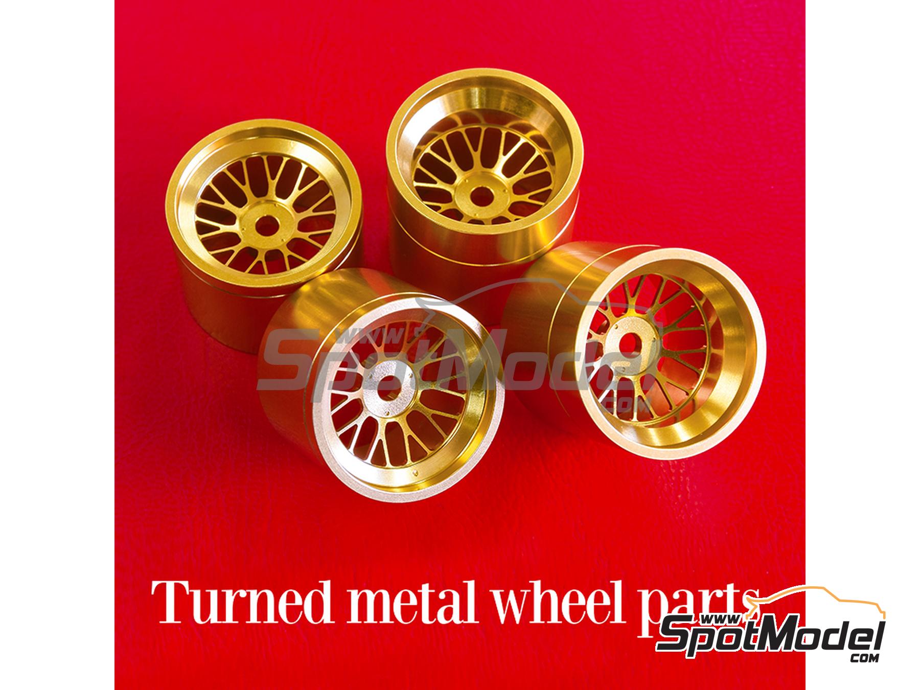 Image 2: Ferrari 412T2 Scuderia Ferrari Team sponsored by Agip - Canadian Formula 1 Grand Prix 1995 | Car scale model kit in 1/12 scale manufactured by Model Factory Hiro (ref.&nbsp;MFH-K852, also 4580011508529, K852 and K-852)