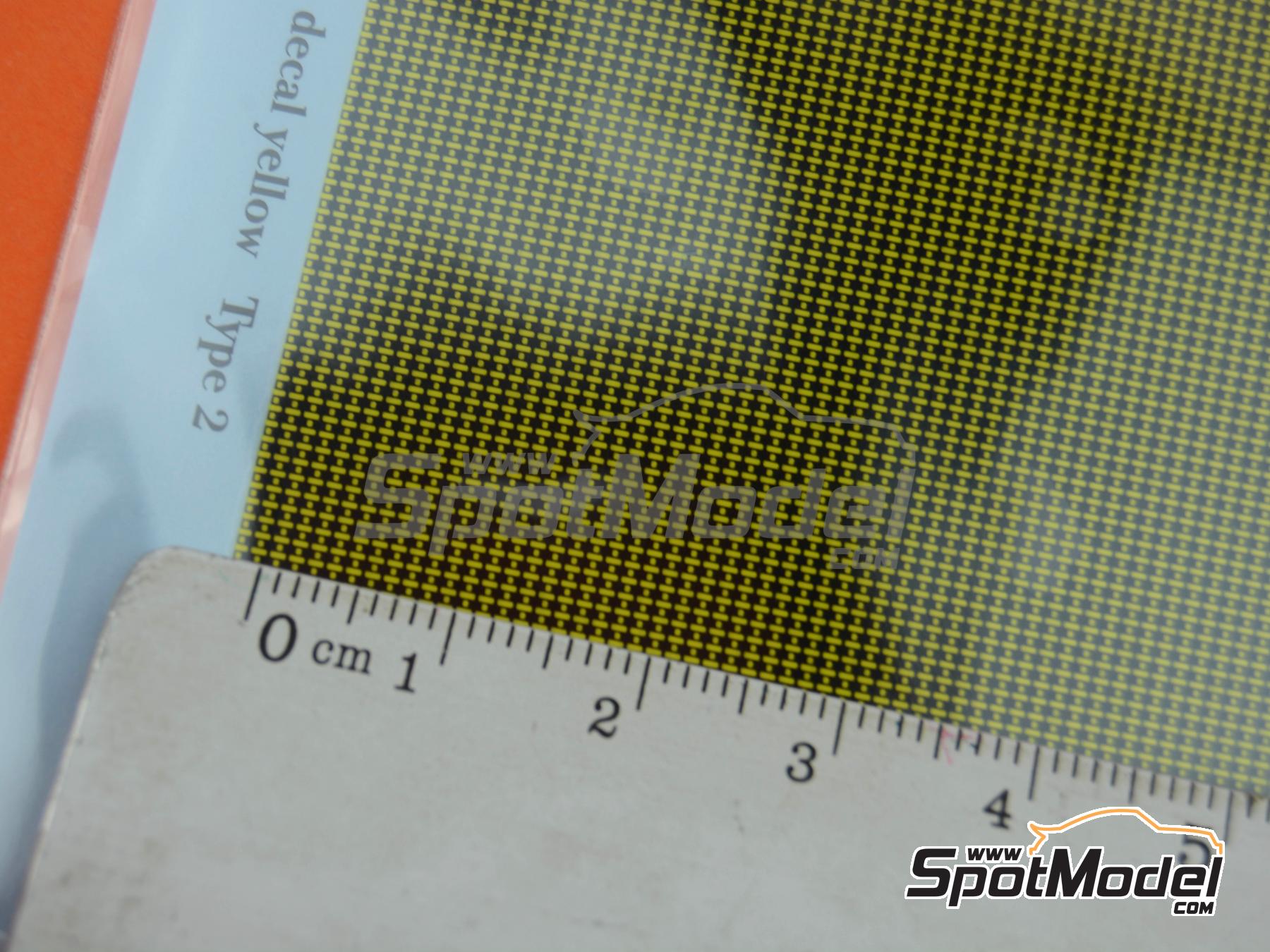 Image 10: Kevlar amarillo tipo 2 | Calca de trama de kevlar en escala&nbsp;1/12 fabricado por Model Factory Hiro (ref.&nbsp;MFH-P1093, tambien P1093)