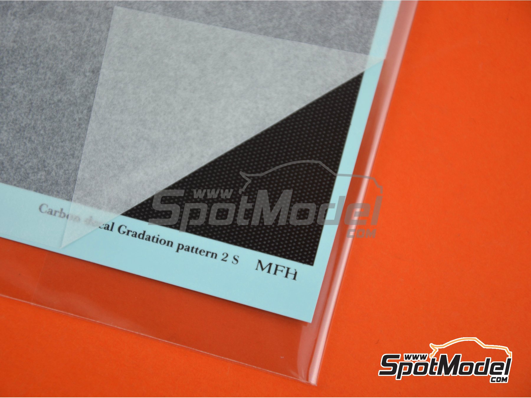Image 4: Carbon Decal Gradation Pattern Type 2 Small | Carbon fiber decal in 1/24 scale manufactured by Model Factory Hiro (ref.&nbsp;MFH-P1135, also 4571102326368 and P1135)