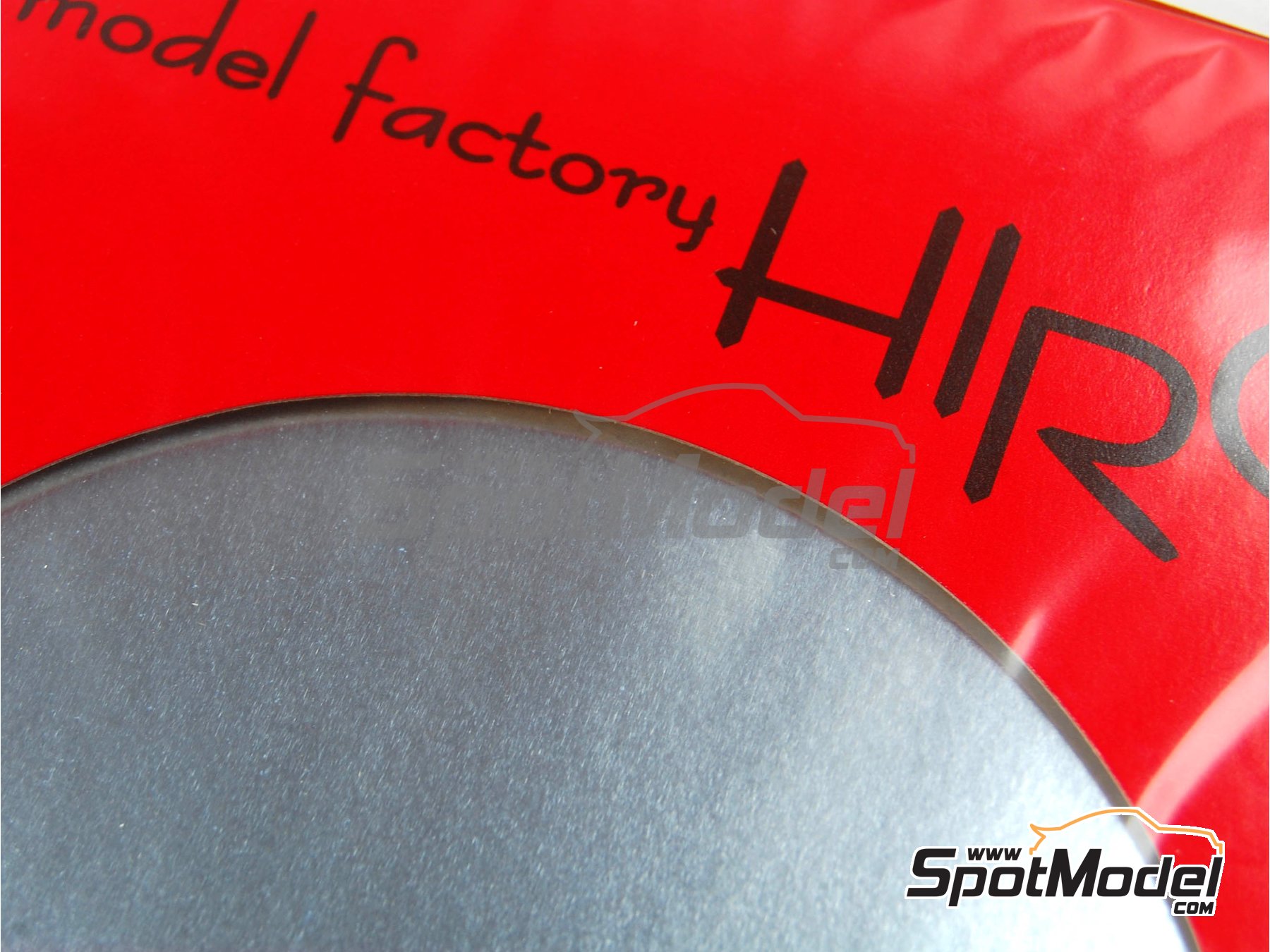 Image 3: Aluminium adhesive foil - 150 x 180 mm | Material manufactured by Model Factory Hiro (ref. MFH-P929, also 4571102329291, P929 and P-929)