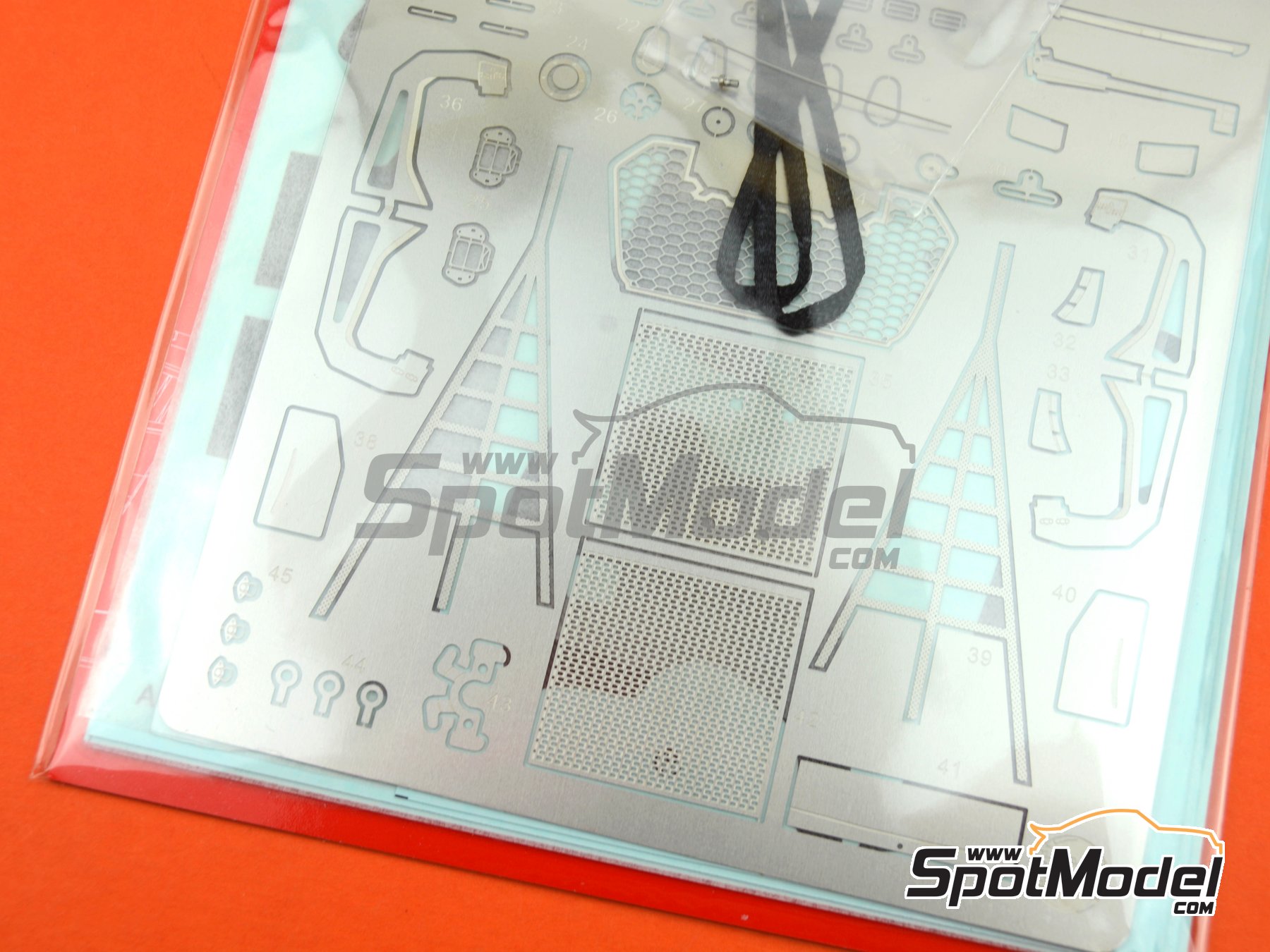 Image 4: Audi R8 LMS GT3 | Set de mejora y detallado en escala&nbsp;1/24 fabricado por Nunu (ref.&nbsp;NE24004, tambien 4545782057430)