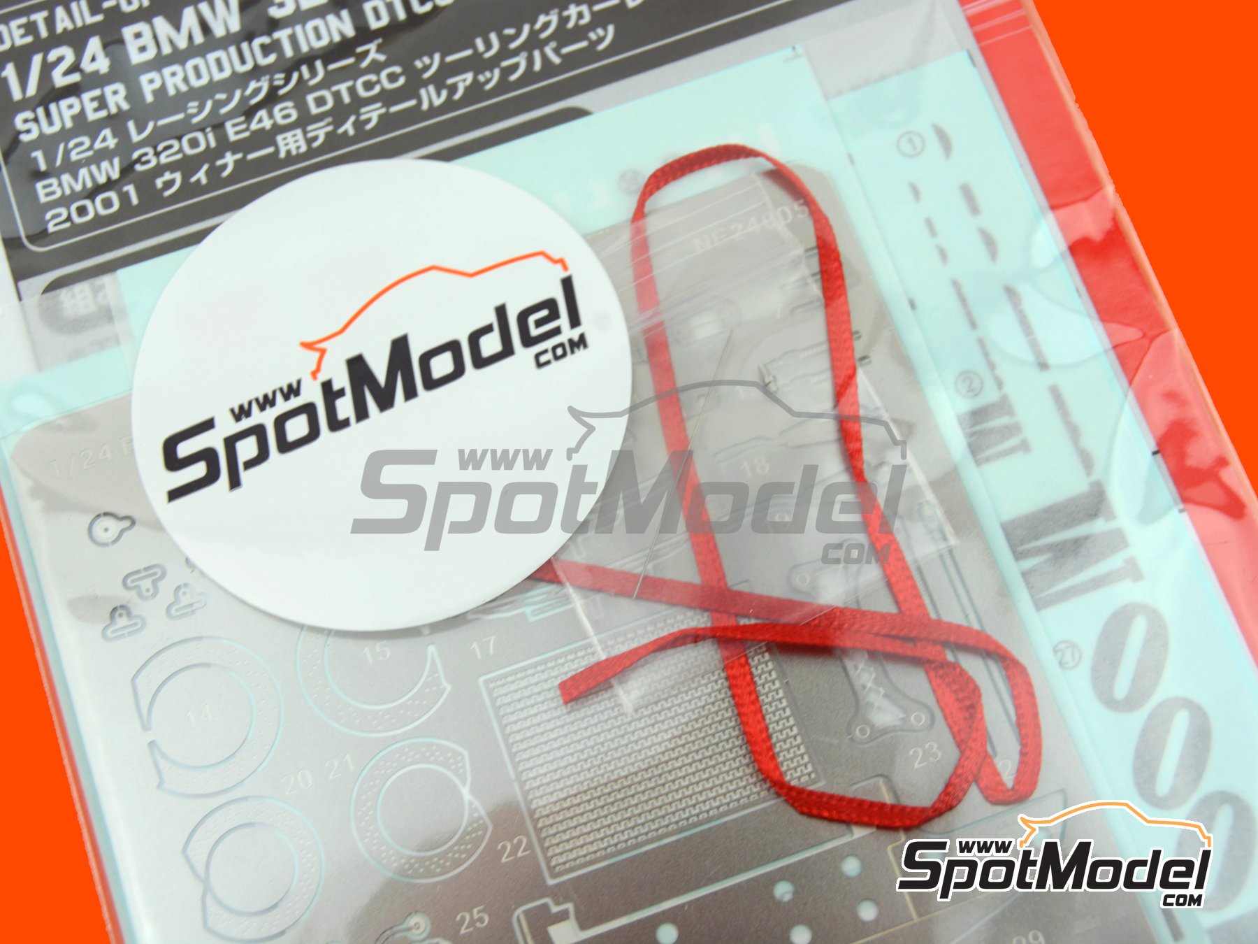 Image 4: BMW 320i E46 - DTCC - Dutch Touring Car Championship 2001 | Detail up set in 1/24 scale manufactured by Nunu (ref.&nbsp;NE24005, also 4545782059335)