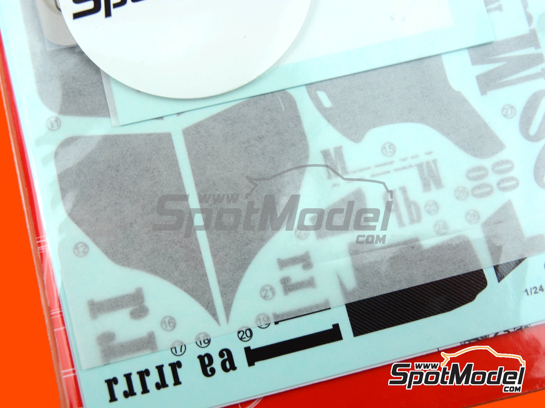 Image 7: BMW 320i E46 - DTCC - Dutch Touring Car Championship 2001 | Detail up set in 1/24 scale manufactured by Nunu (ref.&nbsp;NE24005, also 4545782059335)