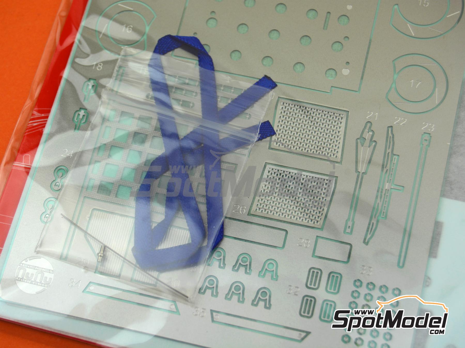 Image 10: Volvo S40 - British Touring Car Championship - BTCC 1997 | Detail up set in 1/24 scale manufactured by Nunu (ref.&nbsp;NE24034, also 4545782086508 and NU-E24034)