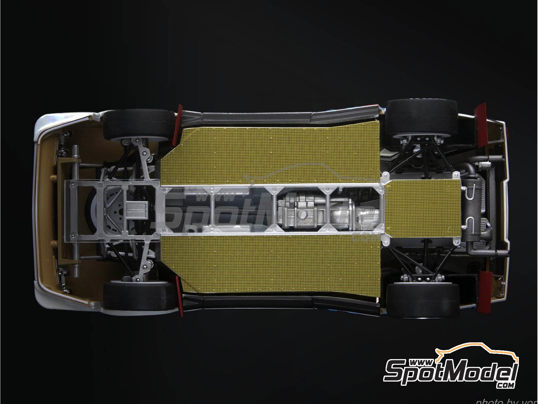 Image 16: Lancia Delta S4 Grupo B Equipo Martini International Racing - Rally de Monte Carlo - Rallye Automobile de Monte-Carlo 1986 | Maqueta de coche en escala 1/24 fabricado por Nunu (ref. PN24030, tambien 4545782075816)