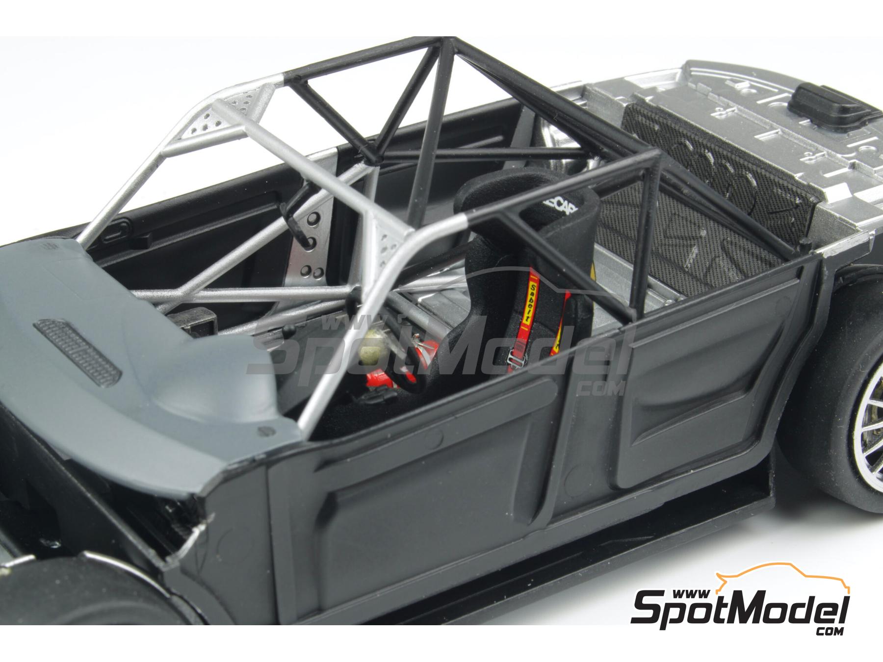 Image 27: Audi A4 Quattro Equipo Audi Sport UK - Campeonato Ingl&eacute;s de Turismos - BTCC 1996 | Maqueta de coche en escala&nbsp;1/24 fabricado por Nunu (ref.&nbsp;PN24035, tambien 4545782086515)