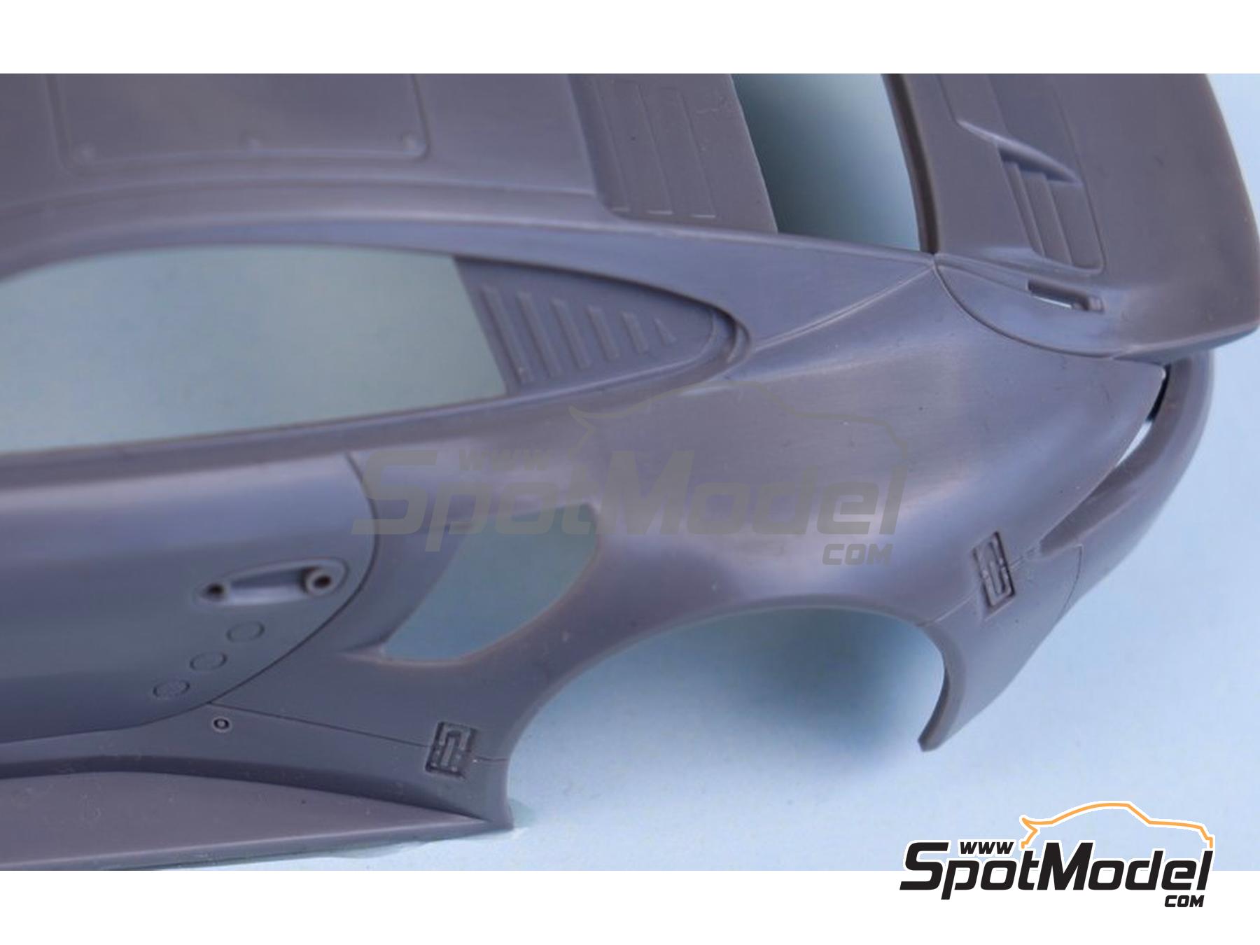 Image 14: Porsche 911 991 GT3 RSR Equipo Porsche GT patrocinado por Pink Pig - 24 Horas de Le Mans 2018 | Maqueta de coche en escala&nbsp;1/24 fabricado por Nunu (ref.&nbsp;PN24040, tambien 4545782089585)