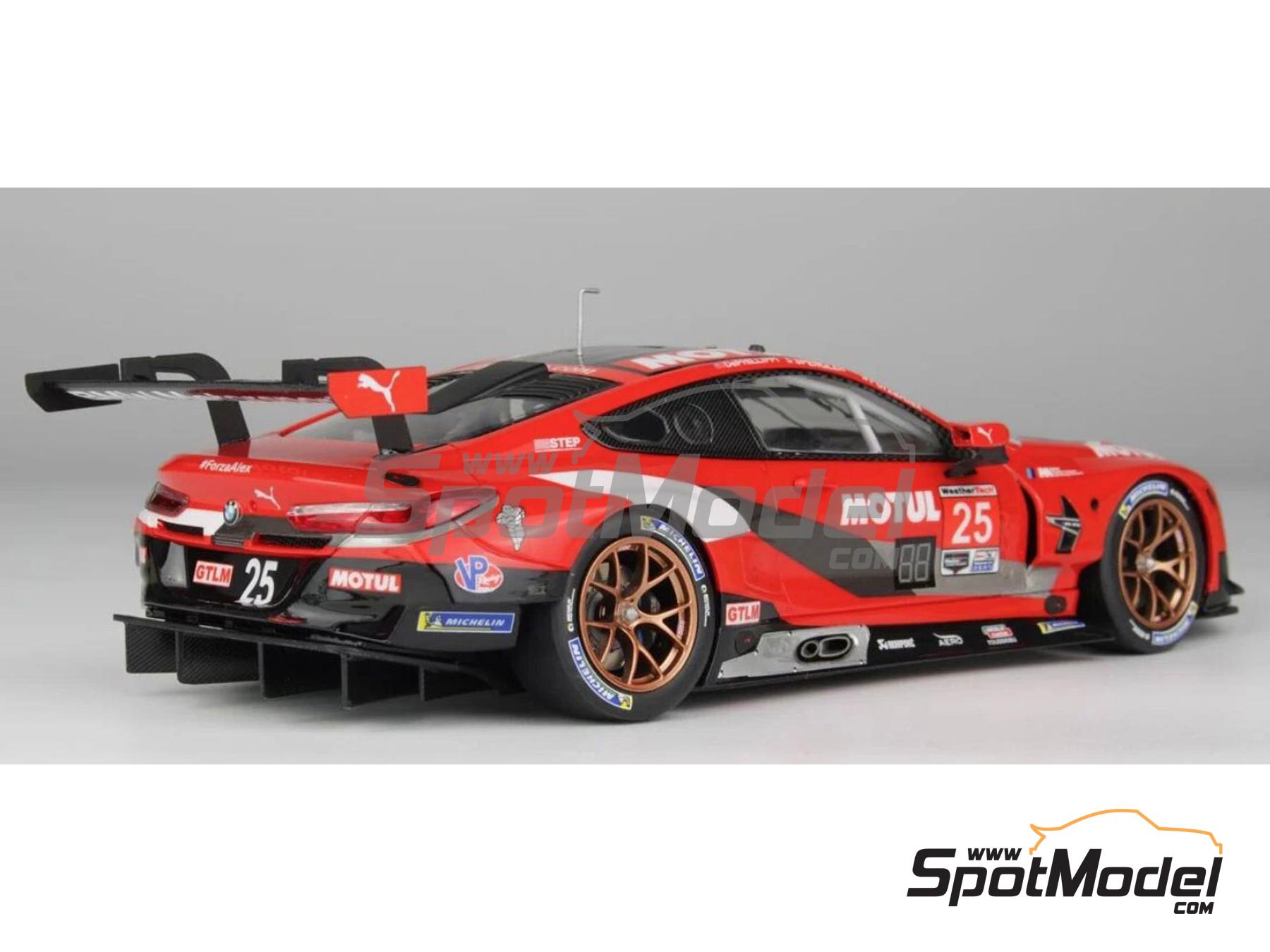 Image 4: BMW M8 GTE Equipo BMW Motorsport RLL patrocinado por Motul - 6 Horas Road Atlanta 2020 | Maqueta de coche en escala&nbsp;1/24 fabricado por Nunu (ref.&nbsp;PN24043, tambien 4545782089325)
