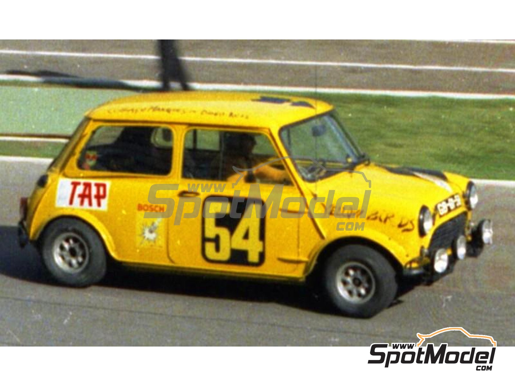 Image 2: Alpine Renault A310 1800 + Renault R8 Gordini + Mini Cooper S patrocinado por Gitanes - Rally de Portugal - Vinho do Porto, TAP Rally de Portugal 1967, 1968 y 1976 | Decoraci&oacute;n en escala&nbsp;1/24 , dise&ntilde;ado por Jorge Pinho  y  fabricado por Print Lab Decals (ref.&nbsp;PLB2-131542)