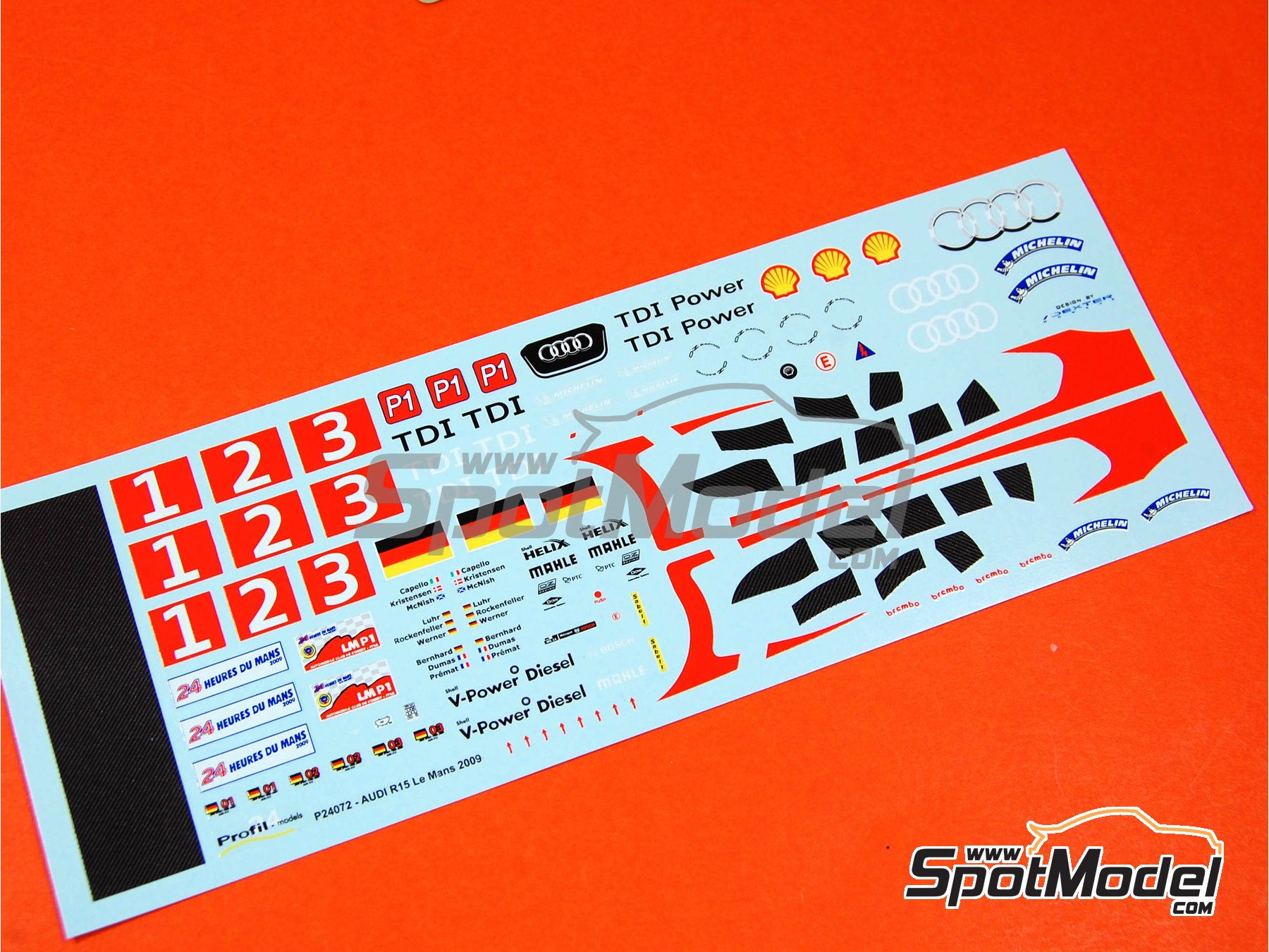 Image 6: Audi R15 Tdi patrocinado por Shell - 24 Horas de Le Mans 2009 | Maqueta de coche en escala&nbsp;1/24 fabricado por Profil24 (ref.&nbsp;P24072K)