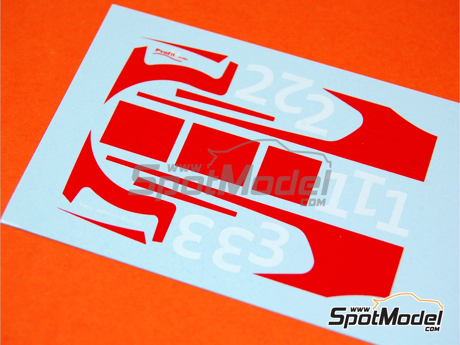 Image 10: Audi R15 Tdi patrocinado por Shell - 24 Horas de Le Mans 2009 | Maqueta de coche en escala&nbsp;1/24 fabricado por Profil24 (ref.&nbsp;P24072K)