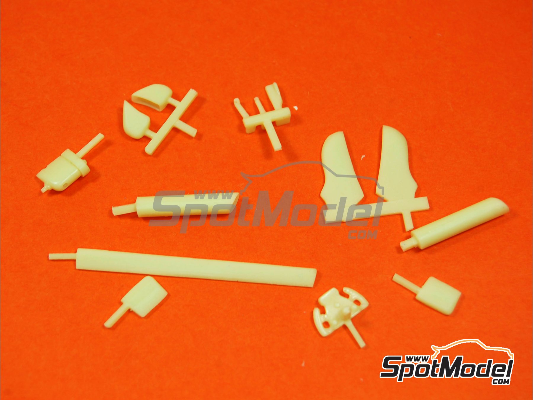 Image 18: Audi R15 Tdi patrocinado por Shell - 24 Horas de Le Mans 2009 | Maqueta de coche en escala&nbsp;1/24 fabricado por Profil24 (ref.&nbsp;P24072K)