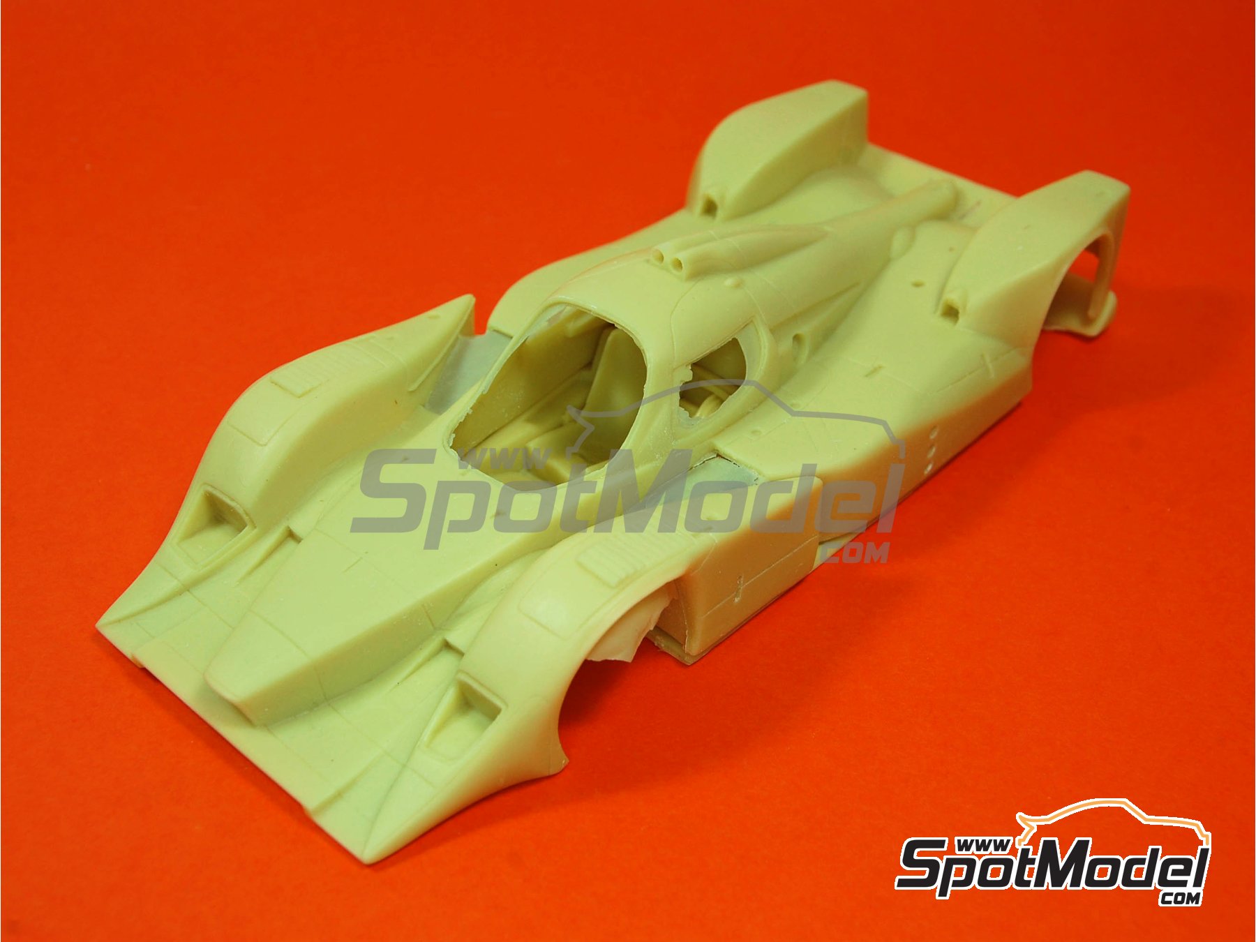 Profil24 P24073K: Car scale model kit 1/24 scale - Lola B09/60 DBR1-2 ...