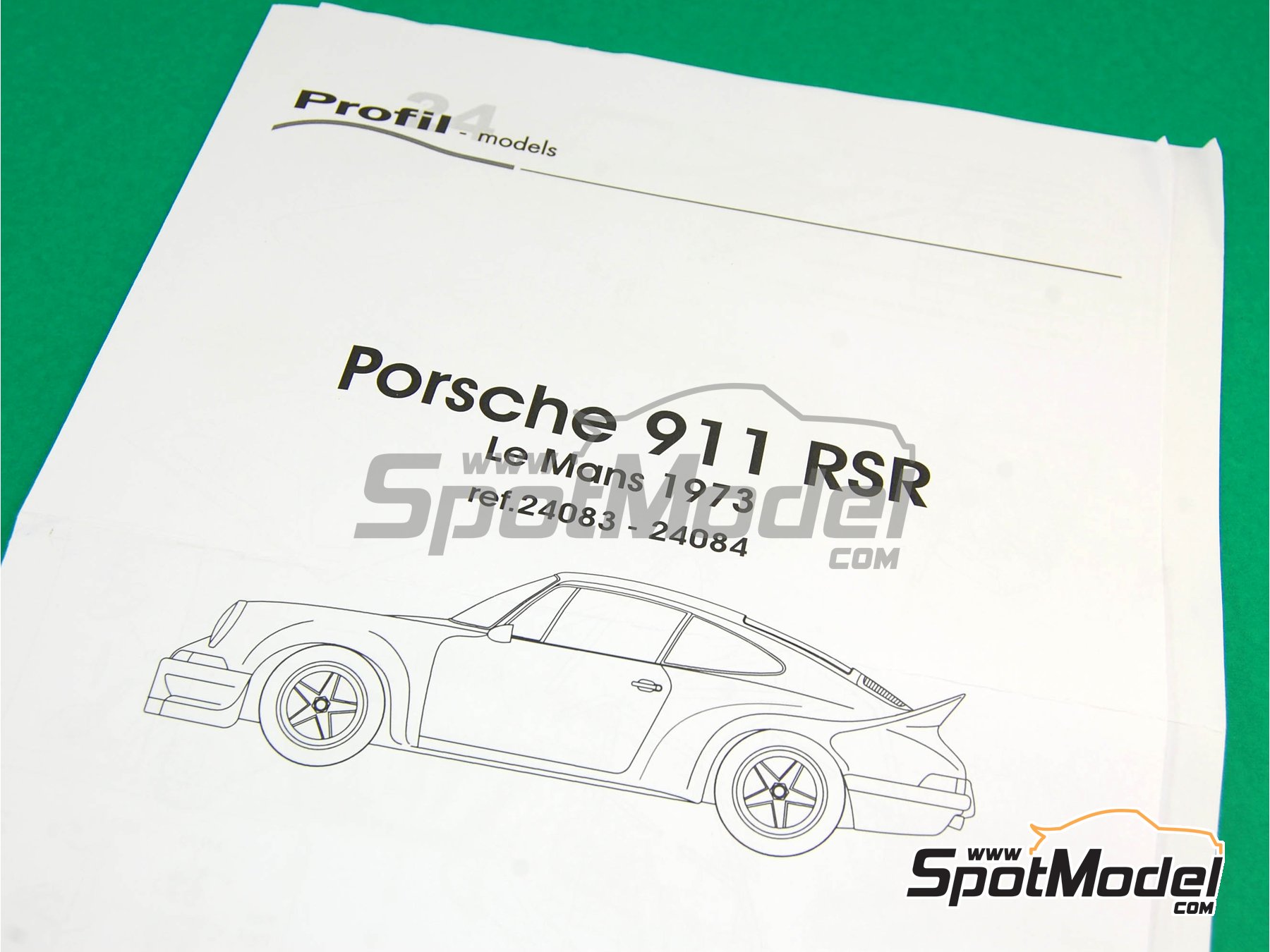 Image 6: Porsche 911 Carrera RSR Equipo Porsche System Engineering patrocinado por Martini Racing - 24 Horas de Le Mans 1973 | Maqueta de coche en escala&nbsp;1/24 fabricado por Profil24 (ref.&nbsp;P24083, tambien P24083K)