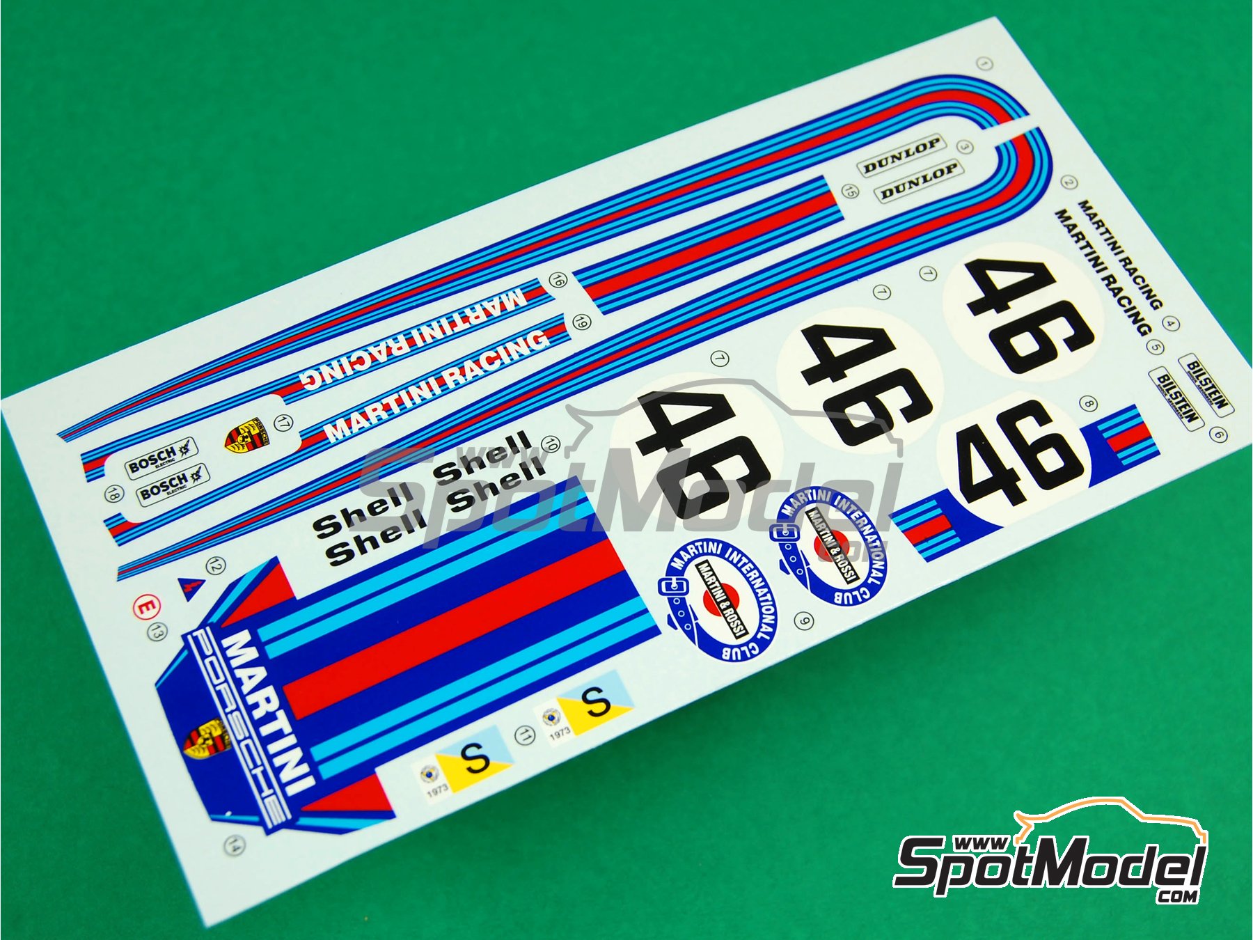 Image 19: Porsche 911 Carrera RSR Equipo Porsche System Engineering patrocinado por Martini Racing - 24 Horas de Le Mans 1973 | Maqueta de coche en escala&nbsp;1/24 fabricado por Profil24 (ref.&nbsp;P24083, tambien P24083K)