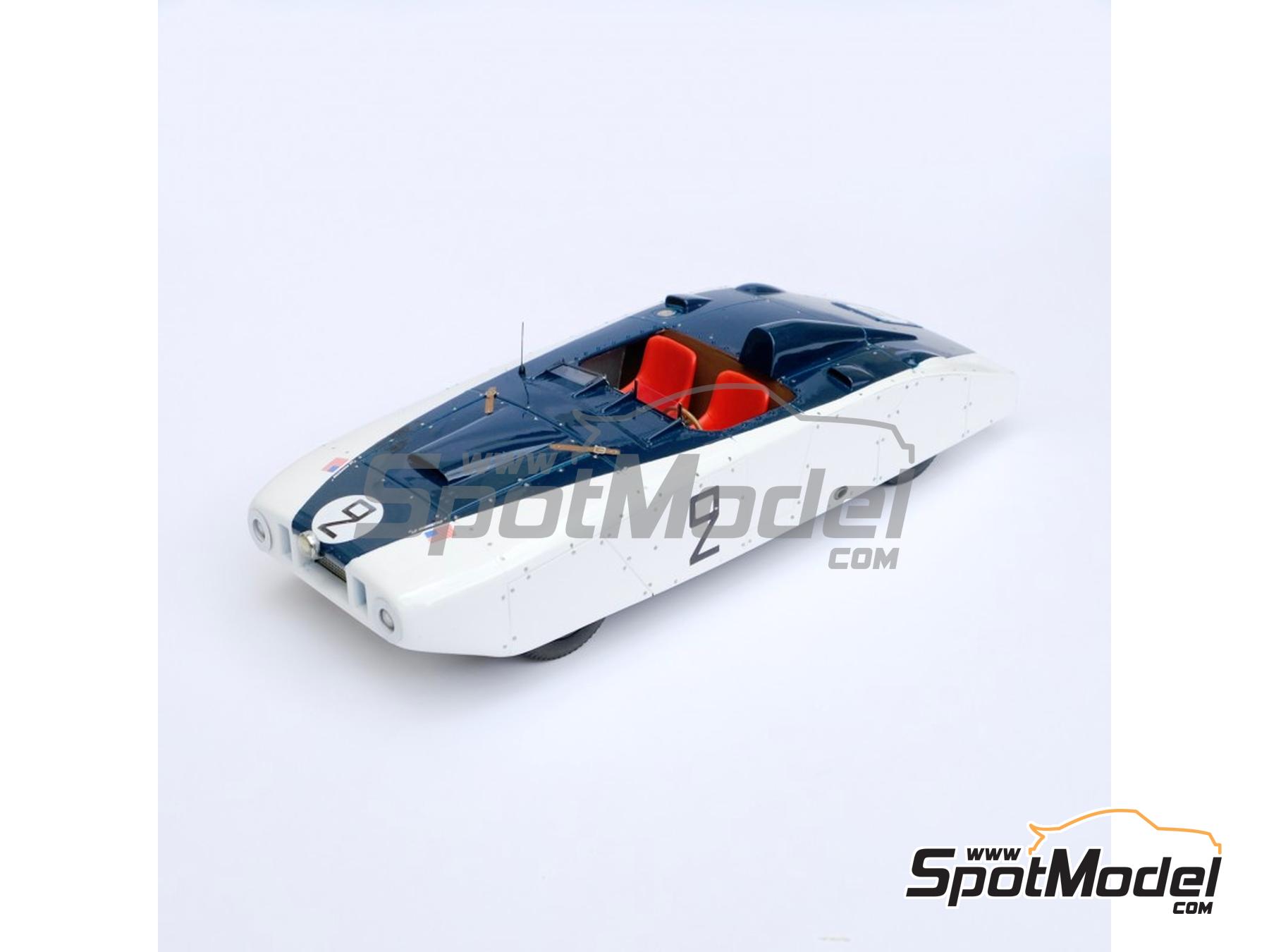 Image 3: Cadillac Cunningham Le Monstre - 24 Horas de Le Mans 1950 | Maqueta de coche en escala&nbsp;1/24 fabricado por Profil24 (ref.&nbsp;P24144K)