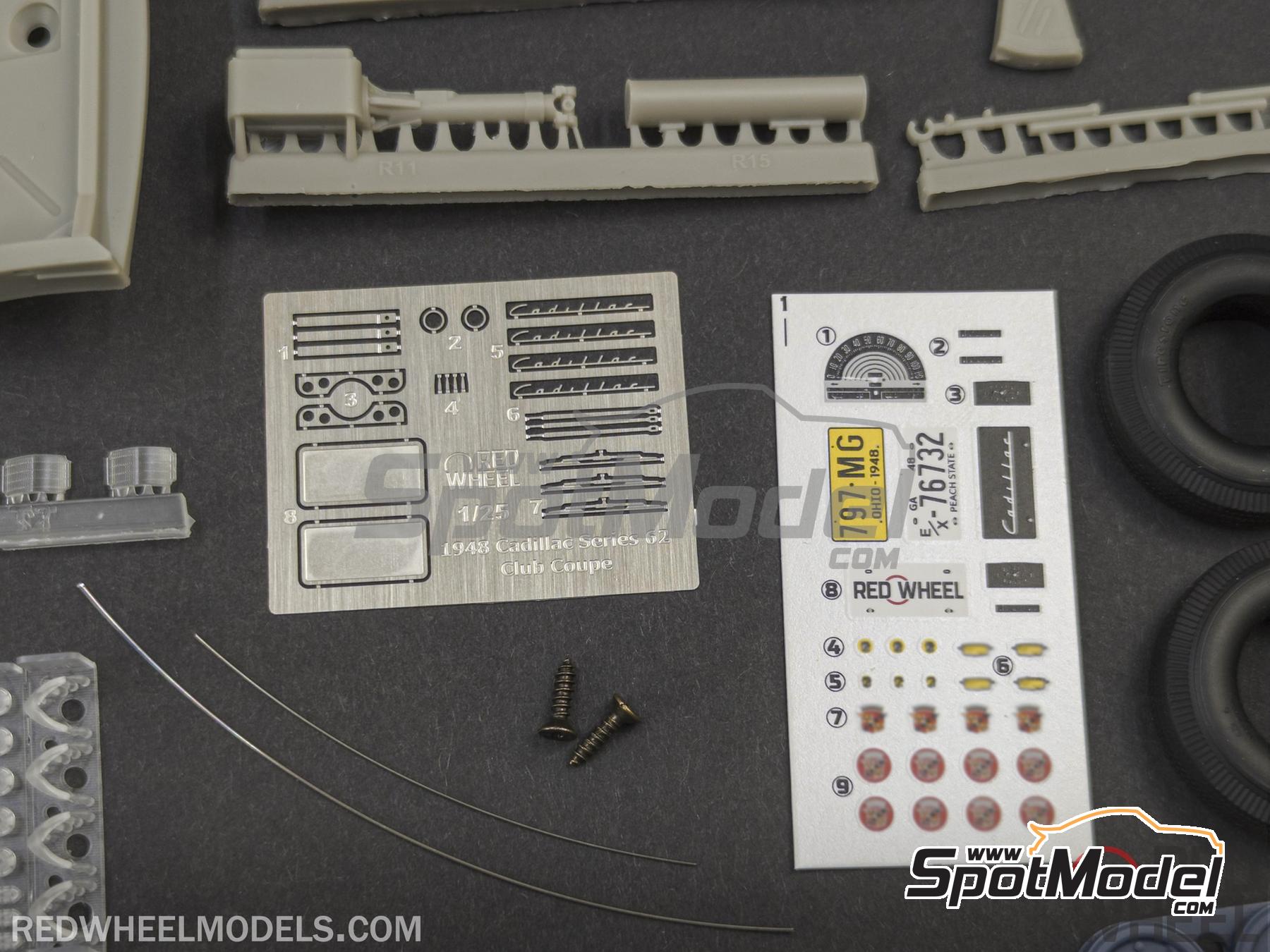 Image 12: Cadillac Series 62 Club Coupe -  1948 | Scale model kit in 1/25 scale manufactured by Red Wheel (ref.&nbsp;RW25004)
