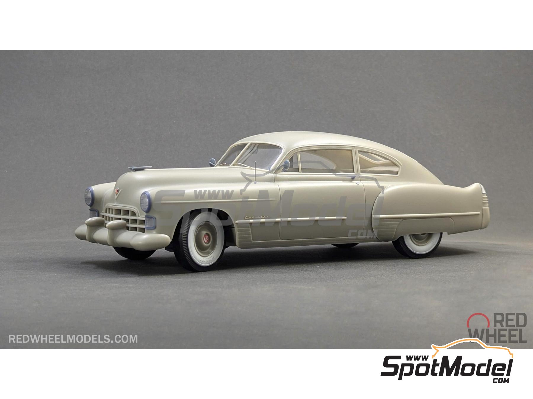 Image 18: Cadillac Series 62 Club Coupe -  1948 | Scale model kit in 1/25 scale manufactured by Red Wheel (ref.&nbsp;RW25004)