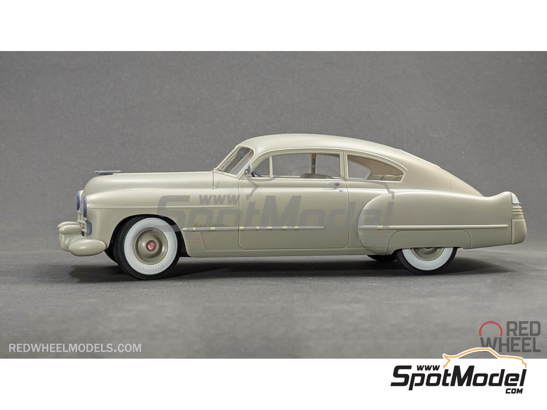 Image 19: Cadillac Series 62 Club Coupe -  1948 | Scale model kit in 1/25 scale manufactured by Red Wheel (ref.&nbsp;RW25004)