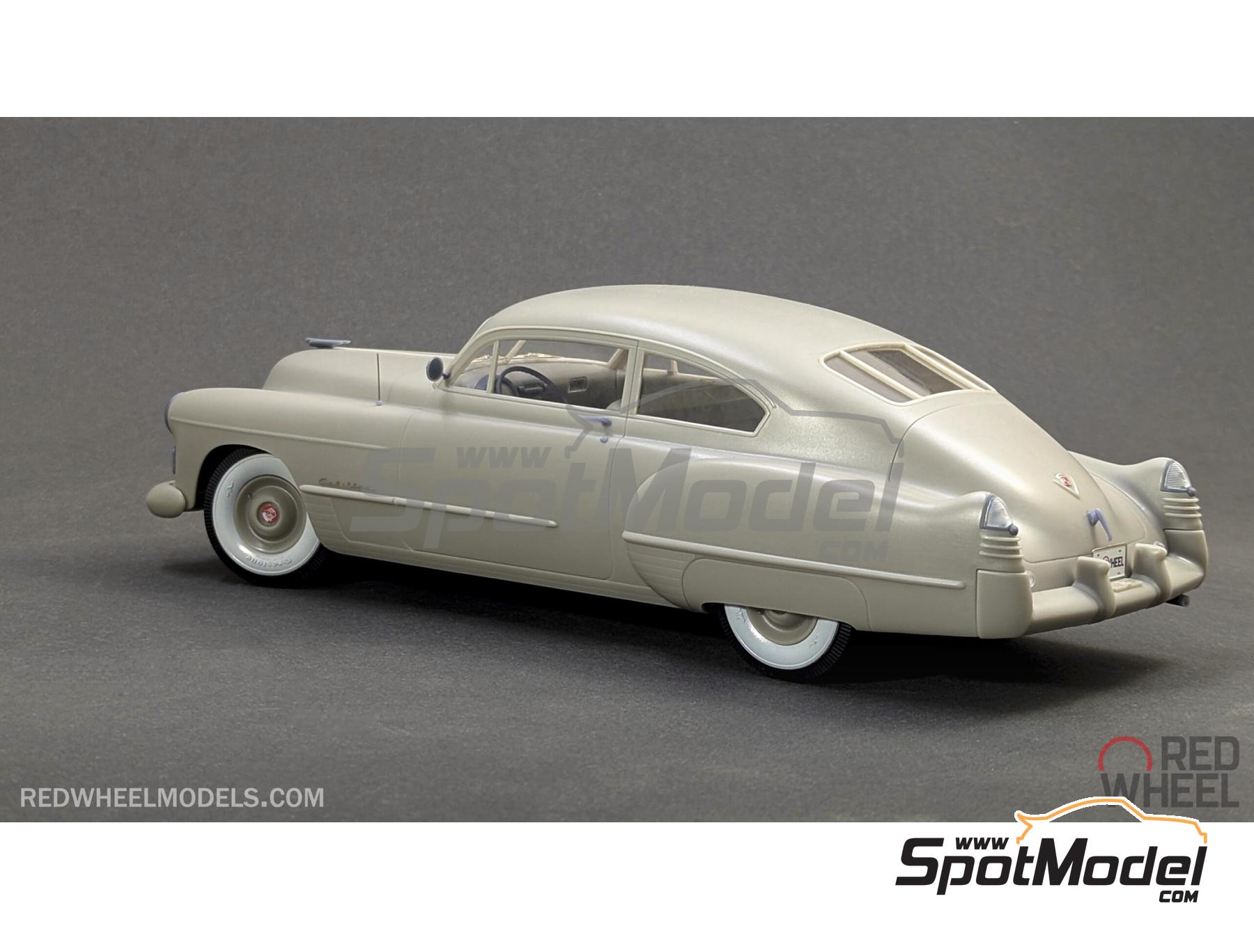 Image 20: Cadillac Series 62 Club Coupe -  1948 | Scale model kit in 1/25 scale manufactured by Red Wheel (ref.&nbsp;RW25004)