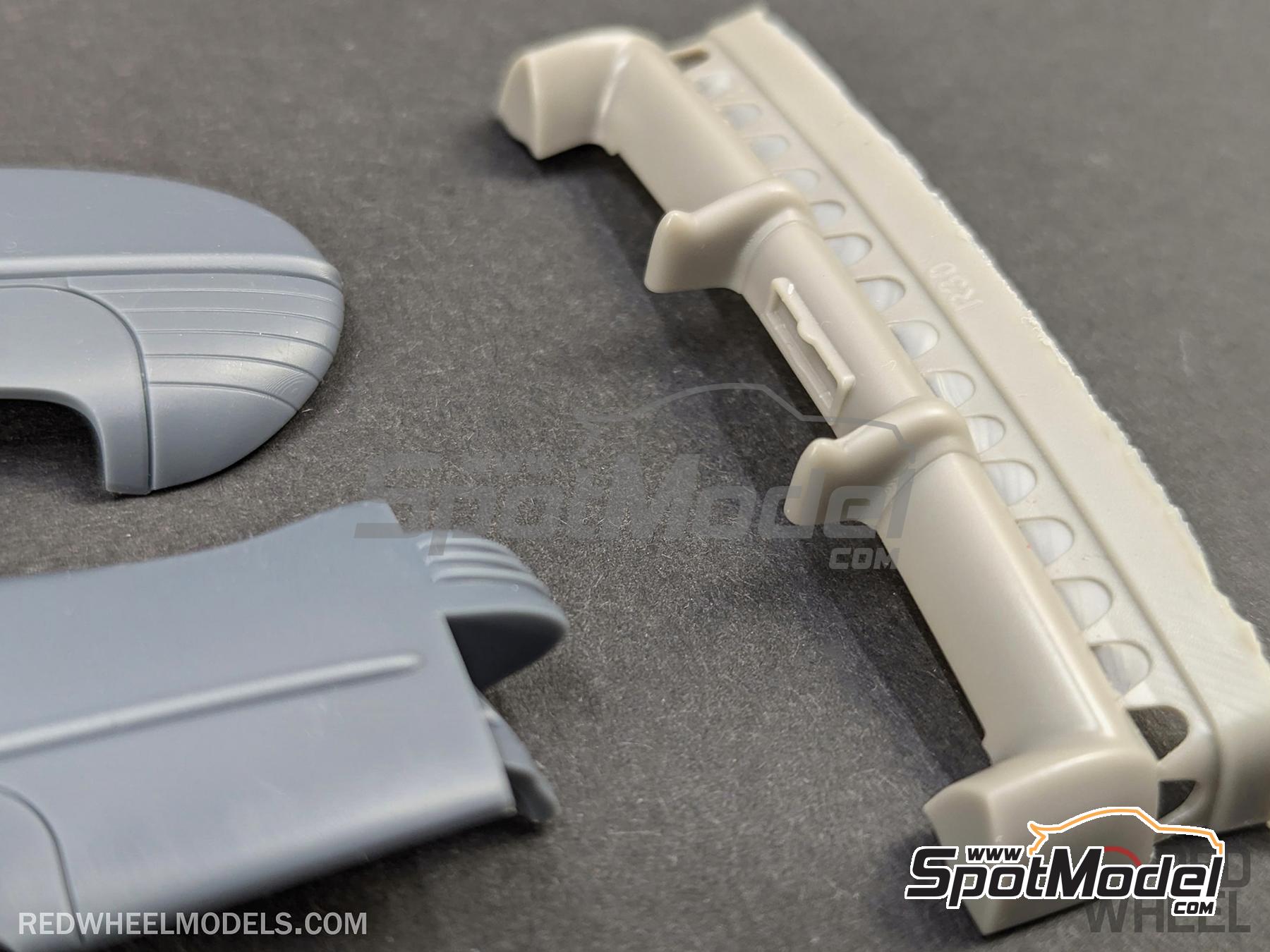 Image 5: Cadillac Tail Fins -  1948 | Detail up set in 1/25 scale manufactured by Red Wheel (ref.&nbsp;RW25006)