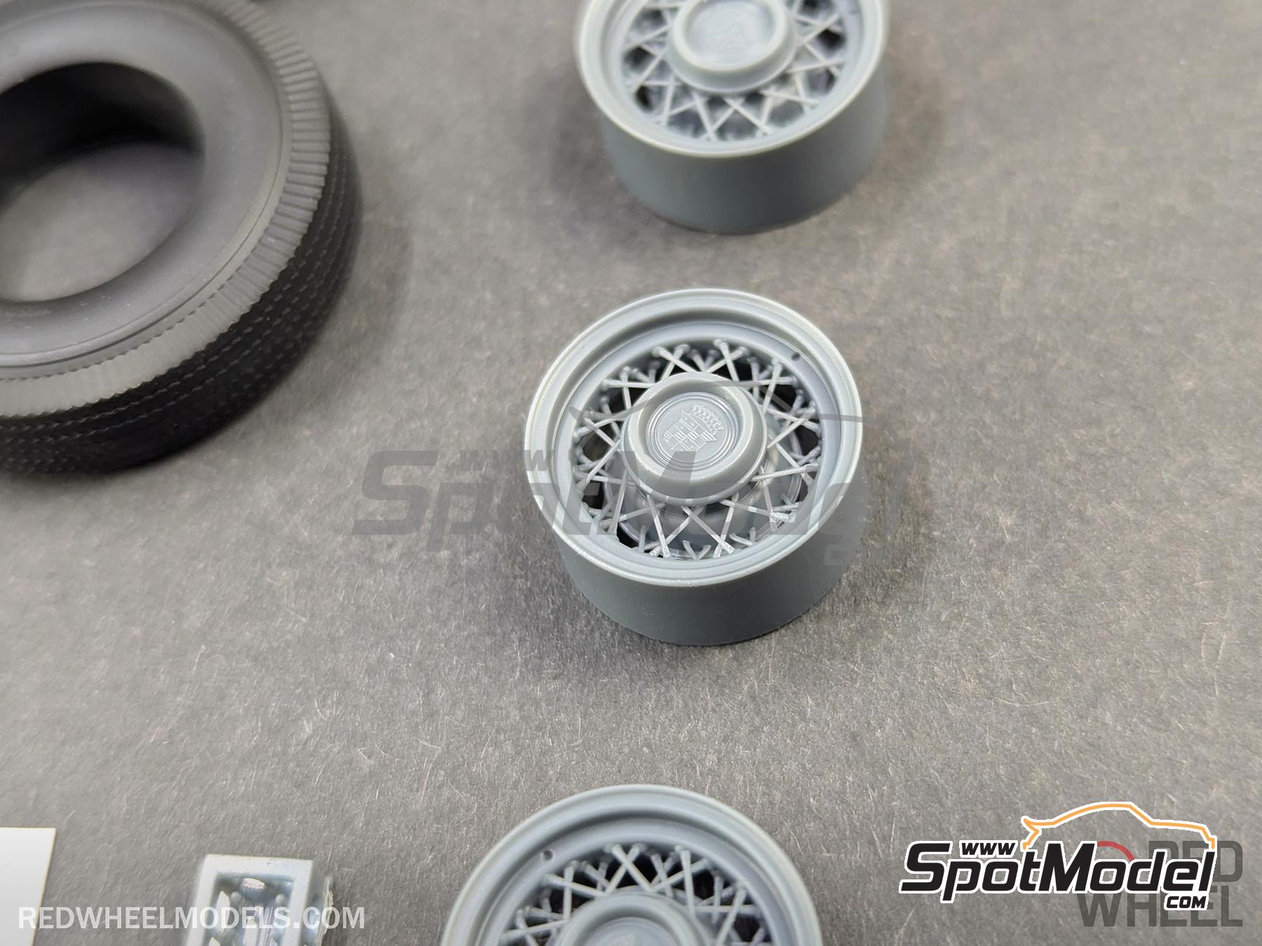 Image 3: Ruedas de radios Cadillac 15 pulgadas -  1952-1956 | Set de llantas y neum&aacute;ticos en escala&nbsp;1/25 fabricado por Red Wheel (ref.&nbsp;RW25007)