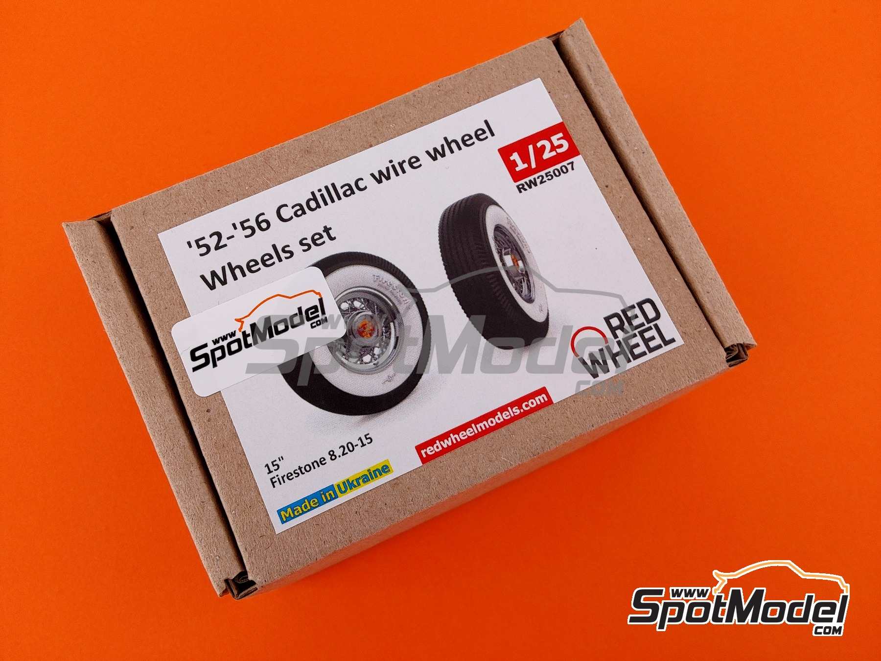 Image 5: Ruedas de radios Cadillac 15 pulgadas -  1952-1956 | Set de llantas y neum&aacute;ticos en escala&nbsp;1/25 fabricado por Red Wheel (ref.&nbsp;RW25007)