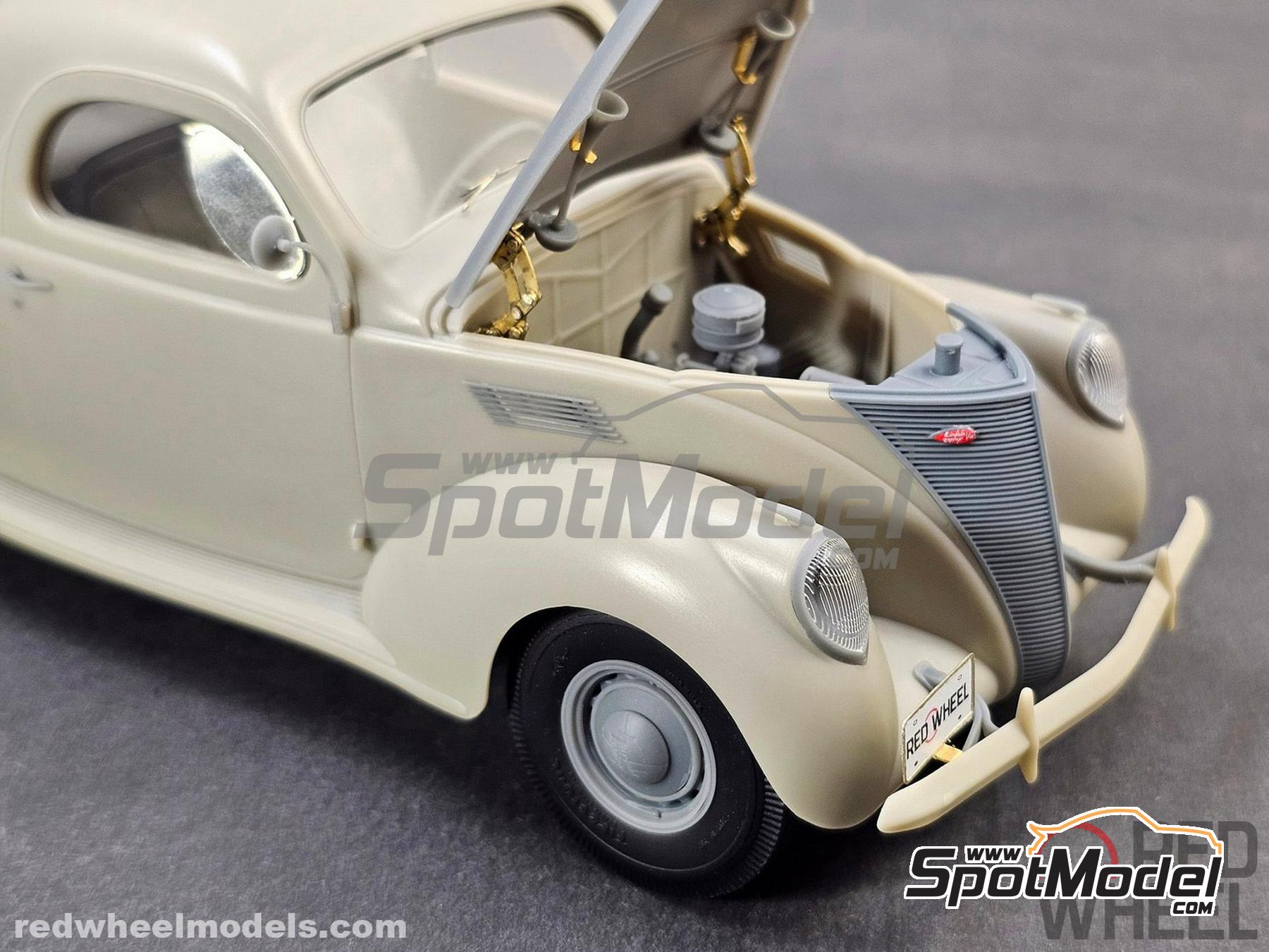 Image 2: Lincoln Zephyr Coupe -  1937 | Scale model kit in 1/25 scale manufactured by Red Wheel (ref.&nbsp;RW25009)