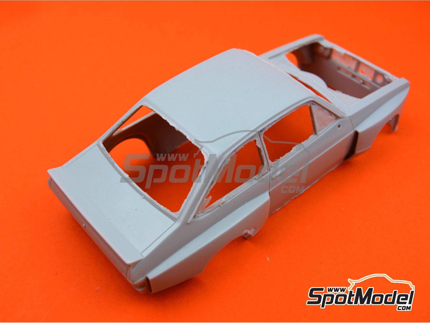 Image 2: Ford Escort Mk. II Zakspeed RS1800 | Bodywork in 1/24 scale manufactured by Reji Model (ref.&nbsp;REJI-103-BODY, also 103-BODY)