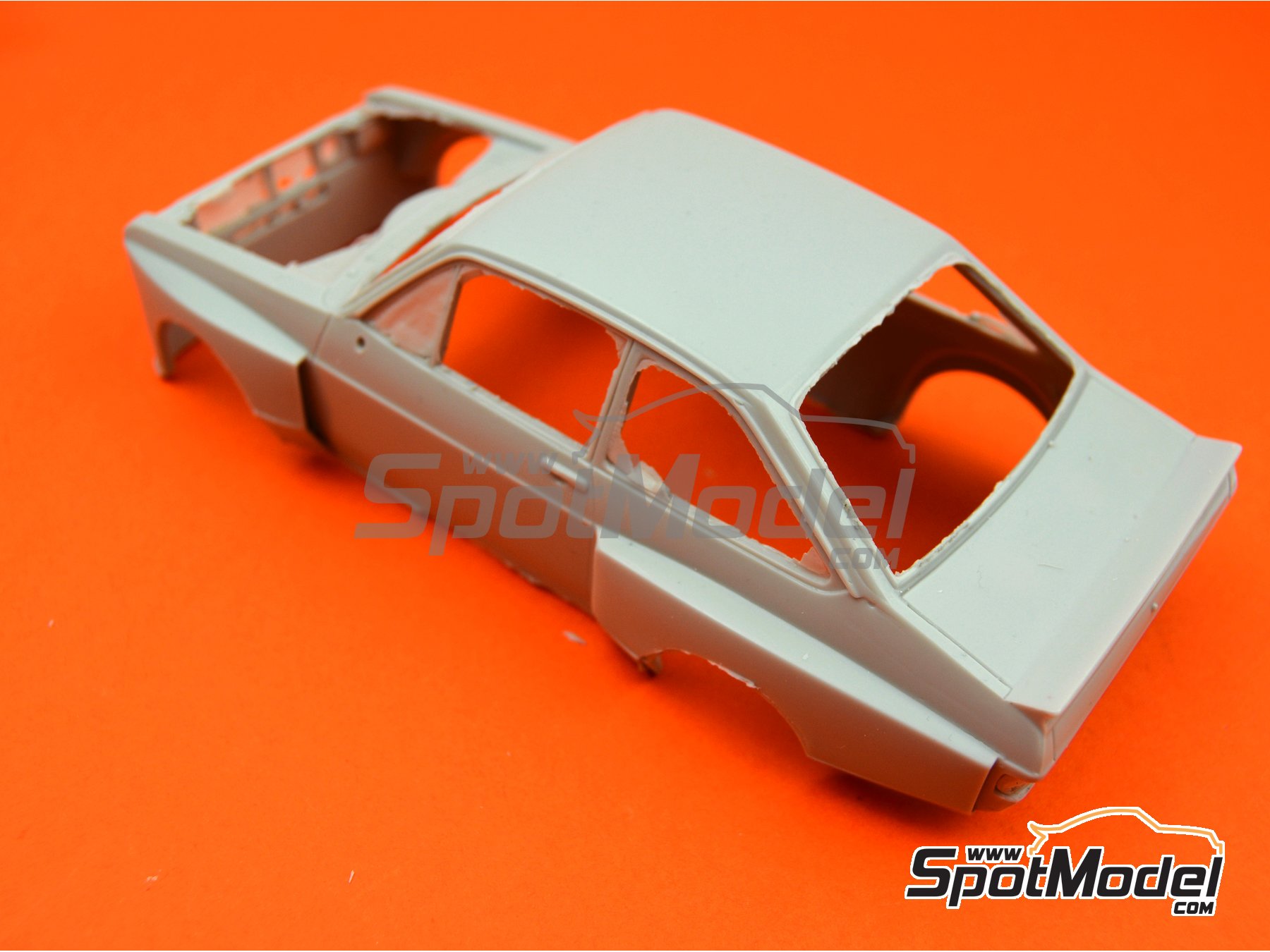 Image 3: Ford Escort Mk. II Zakspeed RS1800 | Bodywork in 1/24 scale manufactured by Reji Model (ref.&nbsp;REJI-103-BODY, also 103-BODY)