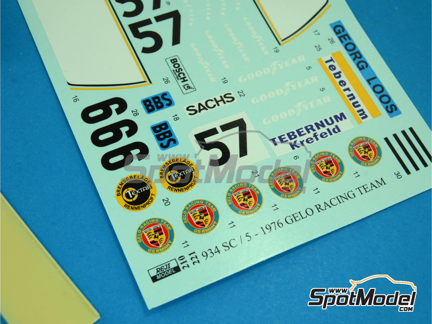 Image 6: Porsche 934/5 Gelo Racing Team - N&uuml;rburgring 1000 Kilometres 1976 | Marking / livery in 1/24 scale manufactured by Reji Model (ref.&nbsp;REJI-221, also 221)