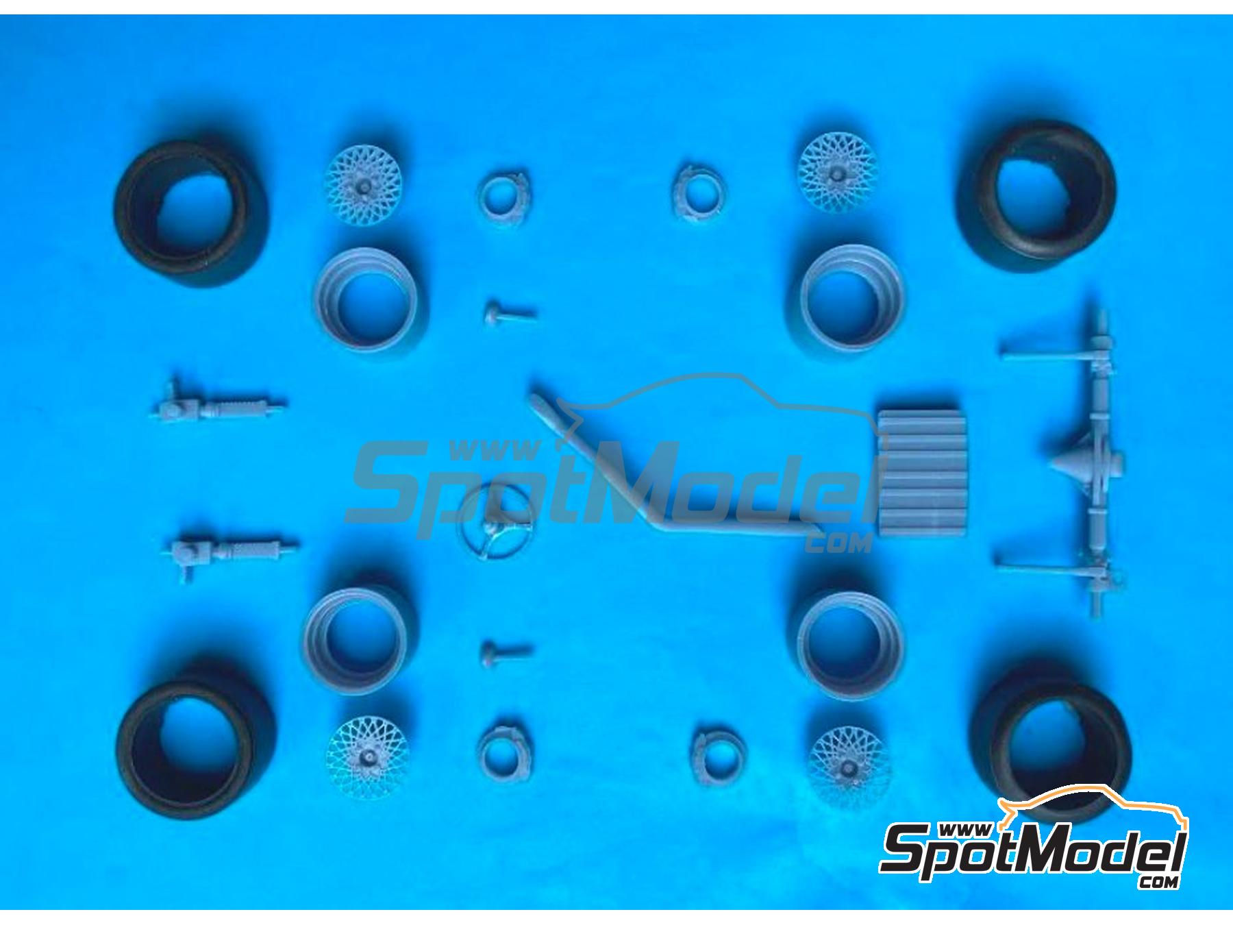 Image 4: Ford Escort Mk. I Zakspeed patrocinado por RTL, Castrol - 4 Horas de Monza 1974 | Decoraci&oacute;n en escala&nbsp;1/24 fabricado por Reji Model (ref.&nbsp;REJI-256, tambien 256)