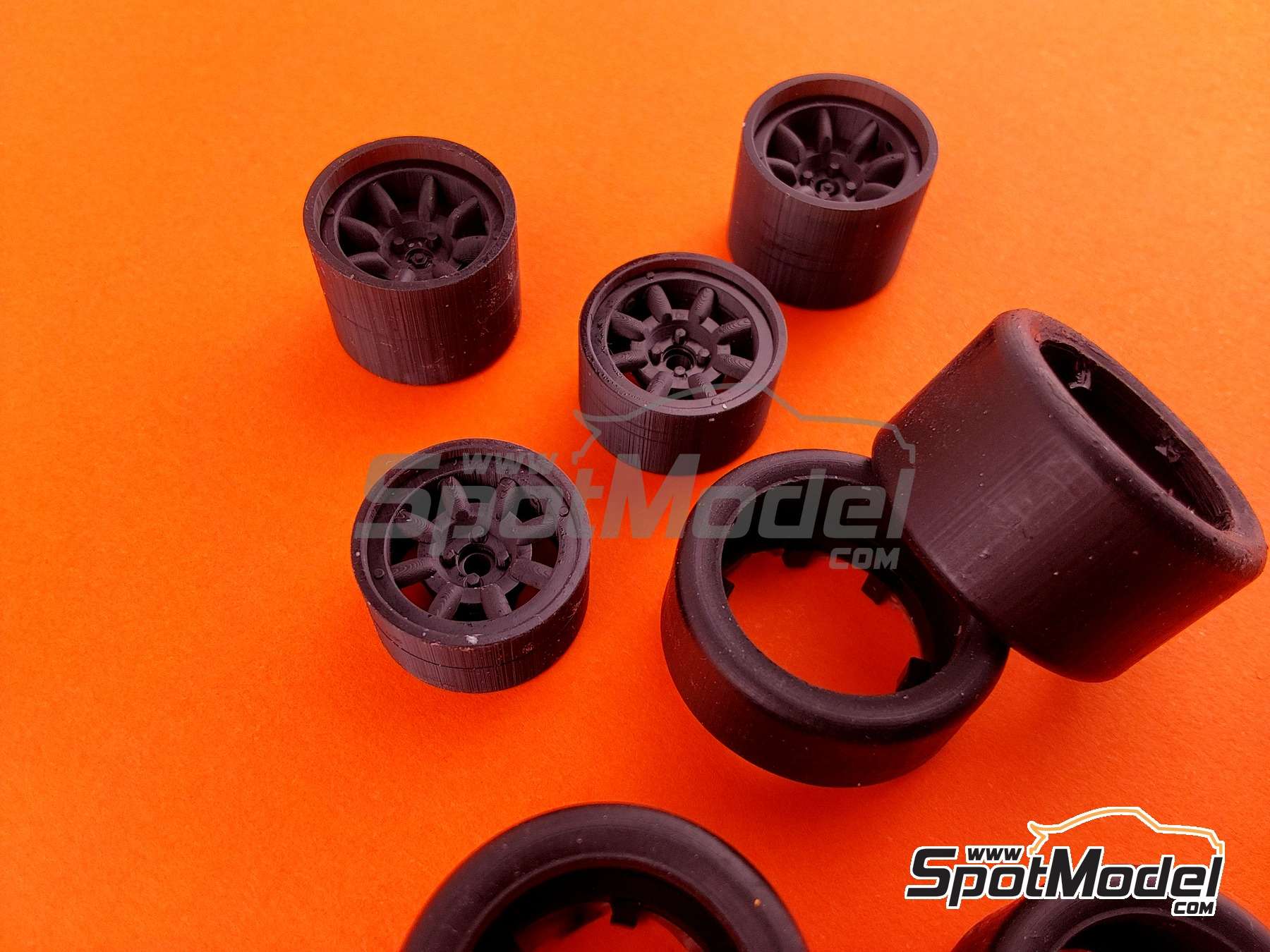 Image 5: Minilite para Renault 5 Turbo | Set de llantas y neumáticos en escala 1/24 fabricado por Reji Model (ref. REJI-SP929, tambien SP929)