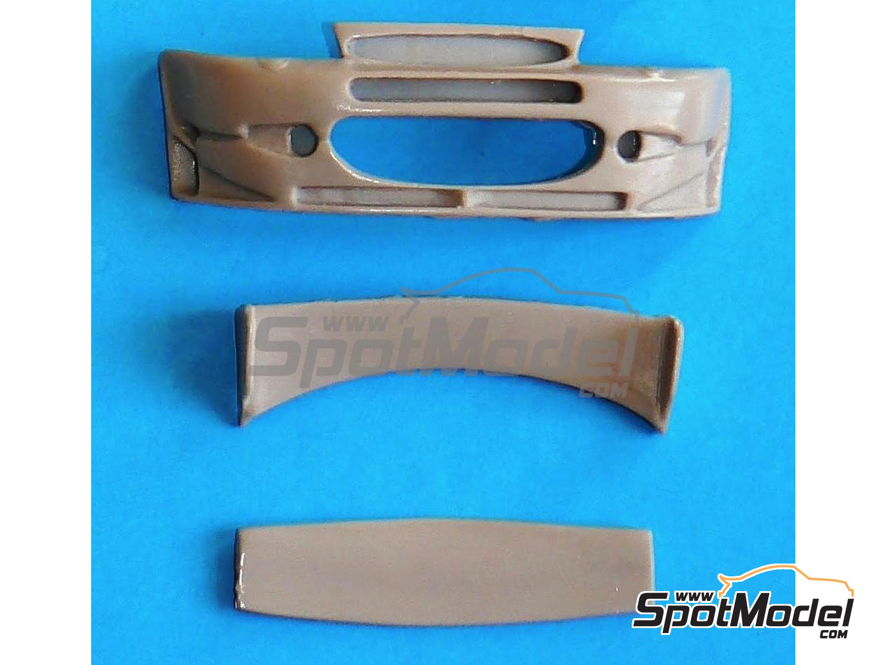 Image 1: Ford Escort WRC - Front bumper and rear wing | Transkit in 1/24 scale manufactured by Reji Model (ref. REJI-SP940, also SP940)