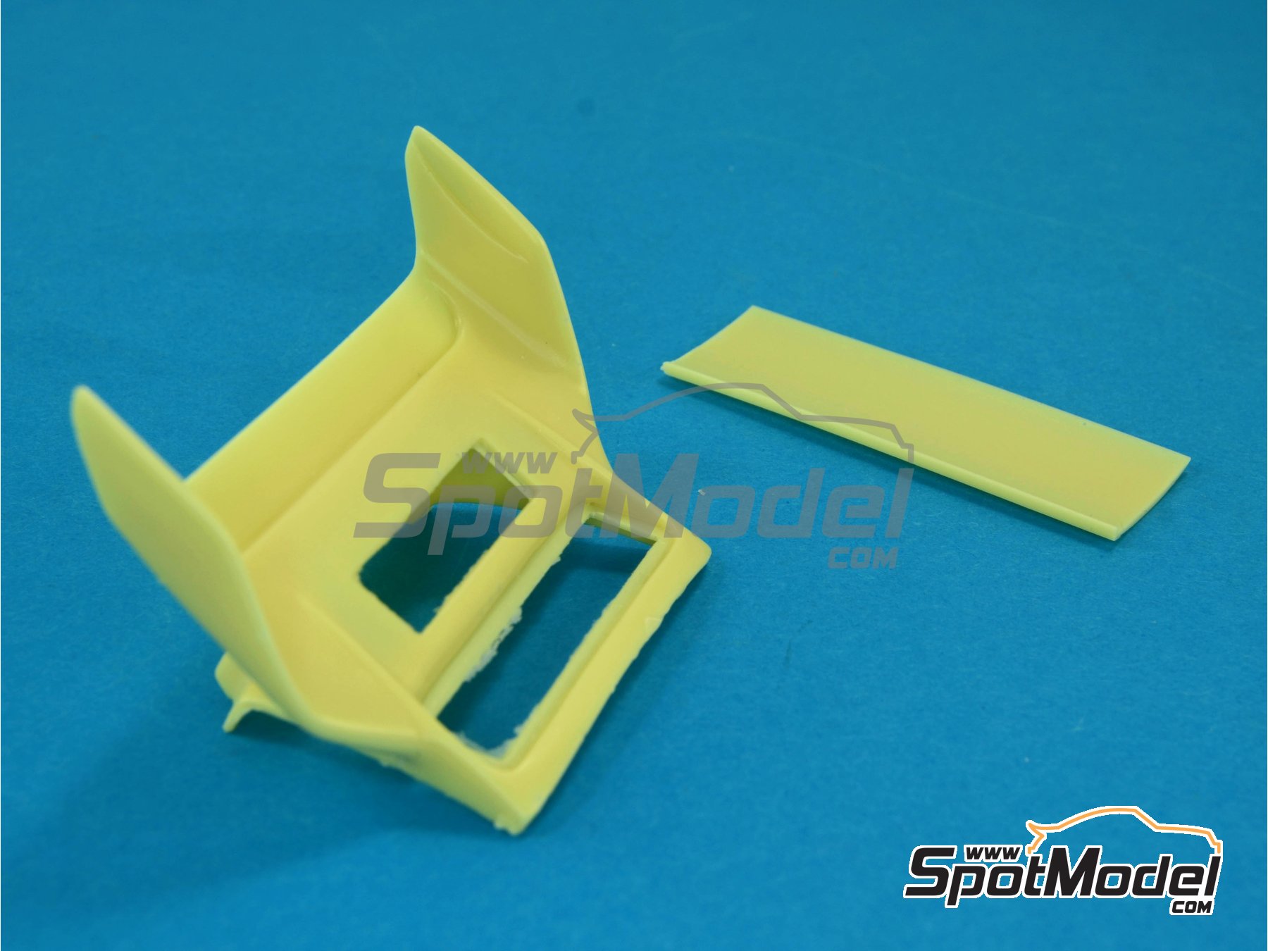 Image 2: Porsche 934/5 rear spoiler | Transkit in 1/24 scale manufactured by Reji Model (ref.&nbsp;REJI-SP969, also SP969)