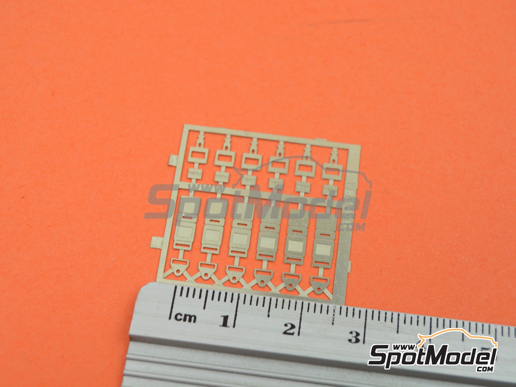 Image 6: Seatbelts 70s | Seatbelts in 1/18 scale manufactured by Renaissance Models (ref.&nbsp;18BH70)