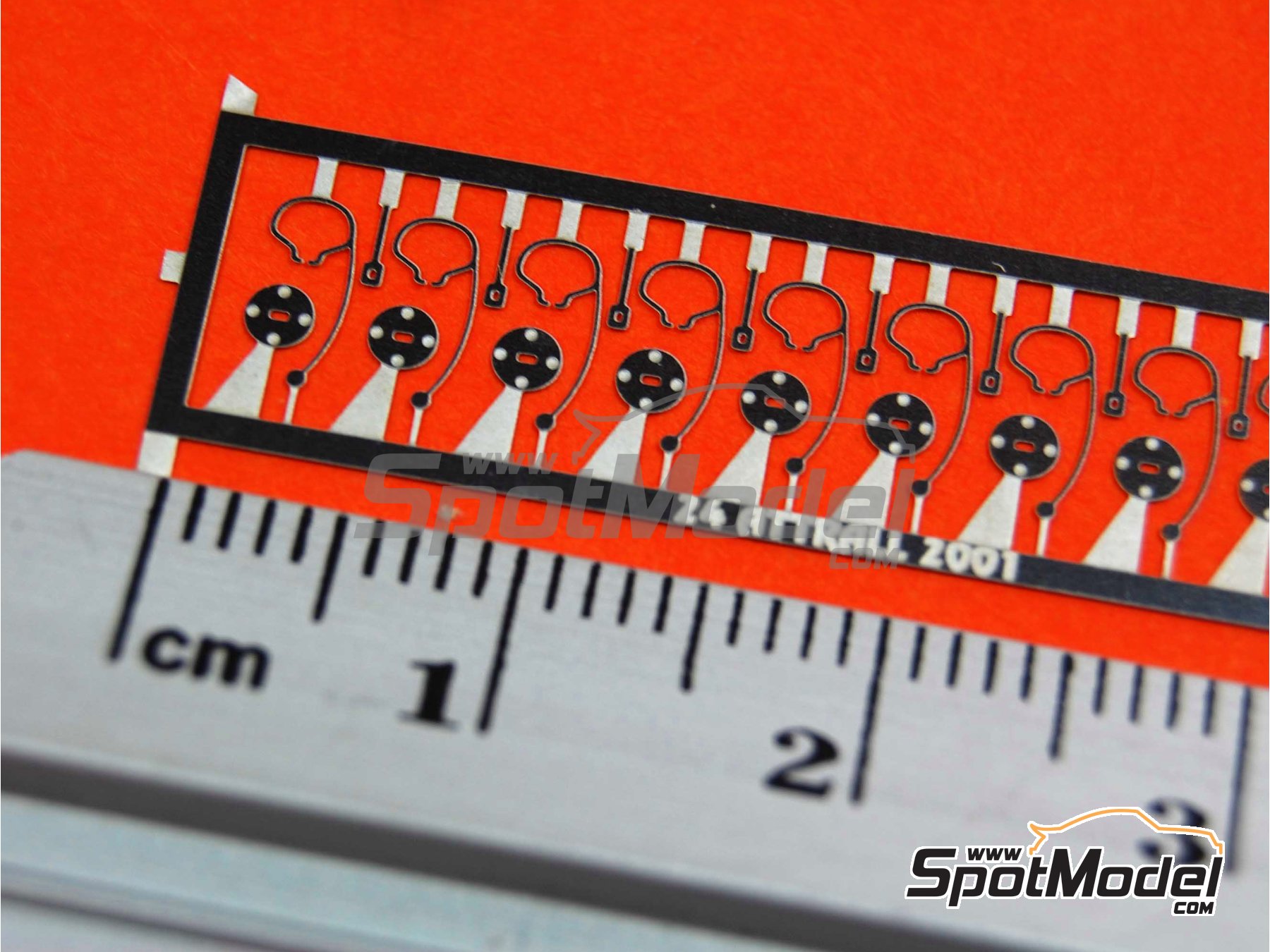 Image 2: Bonnet pins | Bonnet pins in 1/24 scale manufactured by Renaissance Models (ref.&nbsp;24ACR01)