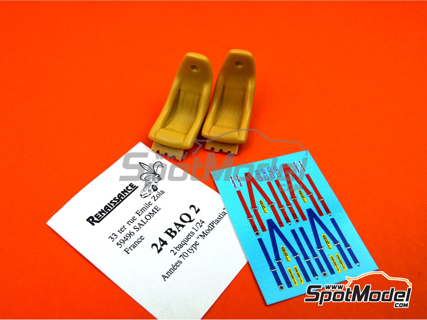 Image 2: Mod'Plastia bucket seat with harnesses | Seat in 1/24 scale manufactured by Renaissance Models (ref. 24BAQ2)