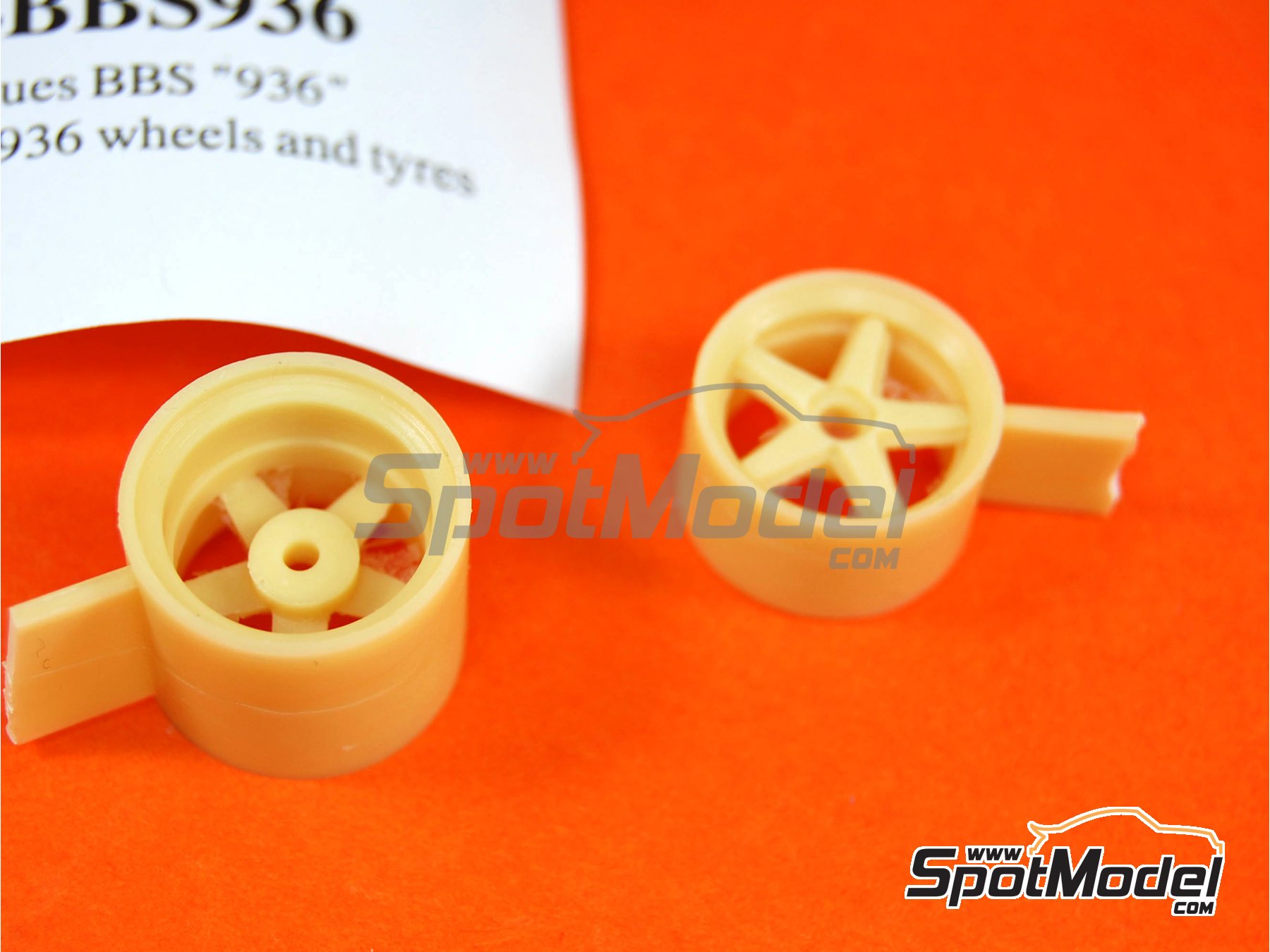 Image 5: BBS 15 inches rims -  1976 | Rims and tyres set in 1/24 scale manufactured by Renaissance Models (ref.&nbsp;24BBS936)