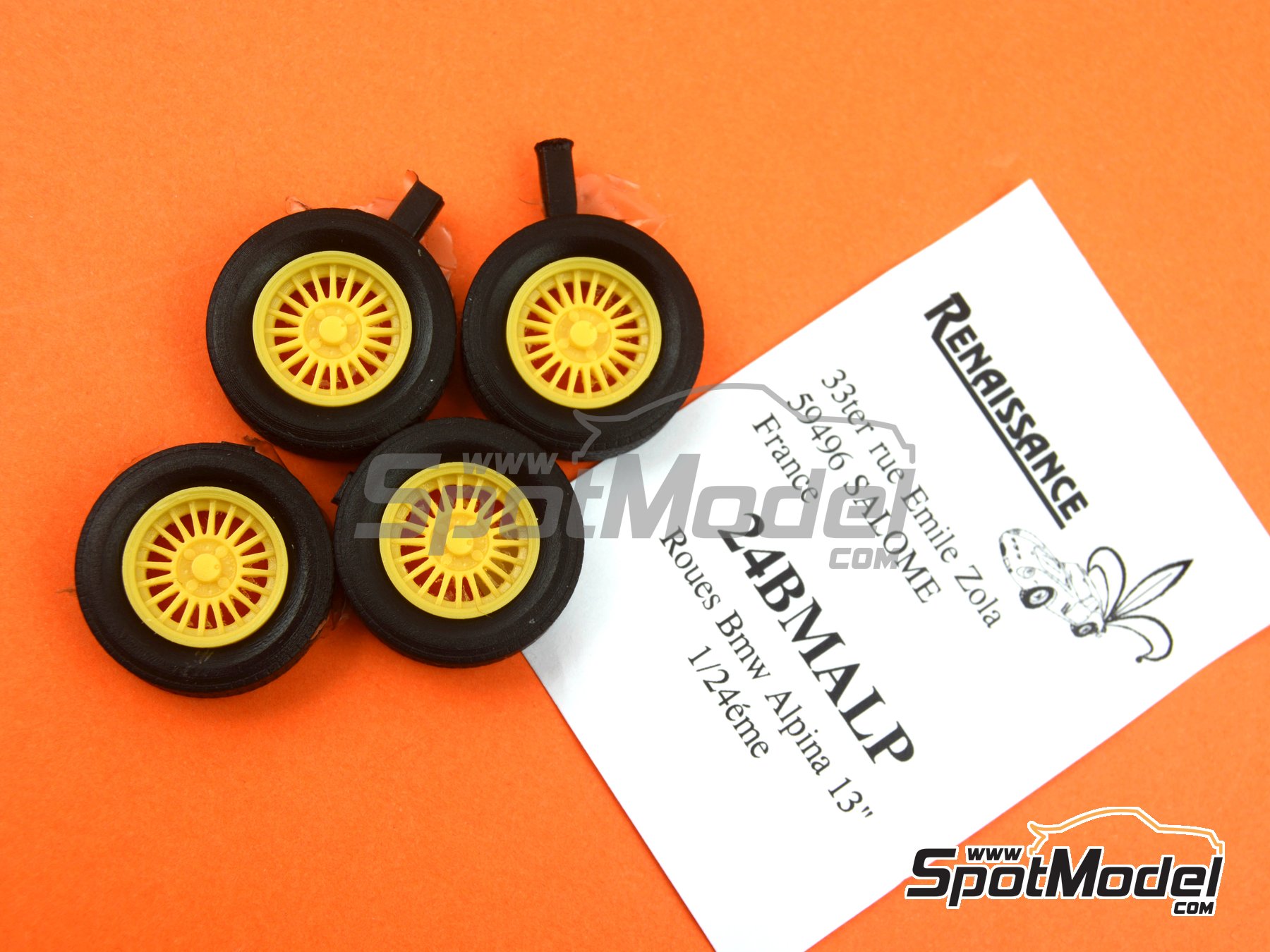 Image 7: Alpina 13 inches 4 nuts | Rims and tyres set in 1/24 scale manufactured by Renaissance Models (ref.&nbsp;24BMALP)