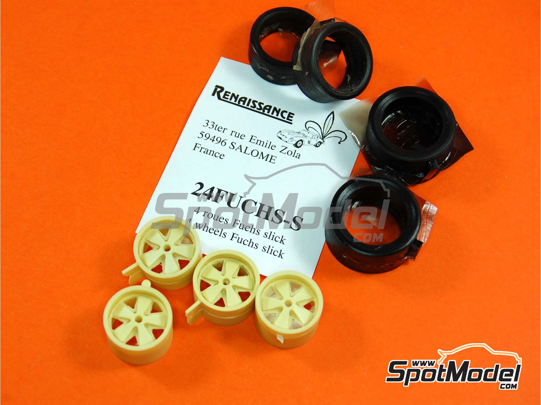 Image 1: Fuchs de pista con neumatico liso tipo slick | Set de llantas y neumáticos en escala 1/24 fabricado por Renaissance Models (ref. 24FUCHSS)
