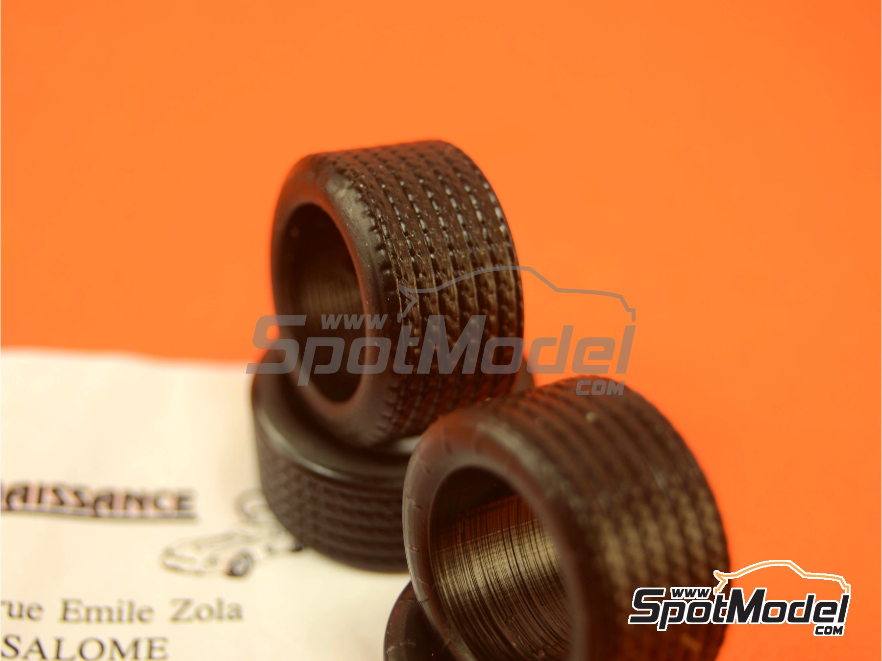 Image 2: Michelin TB15 rally 15 pulgadas | Neumáticos en escala 1/24 fabricado por Renaissance Models (ref. 24PNTB15)