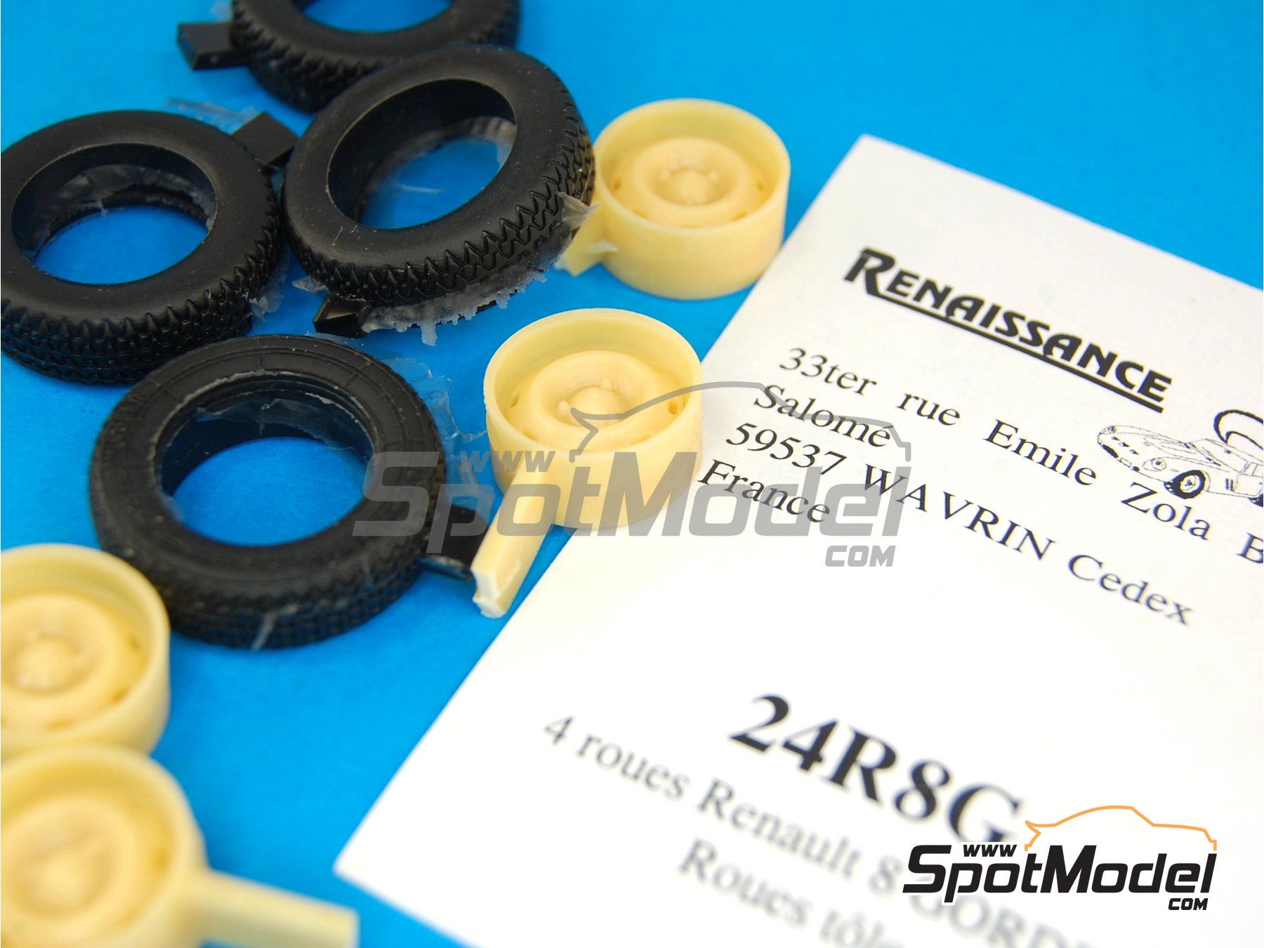 Image 1: Renault R8 Gordini | Rims and tyres set in 1/24 scale manufactured by Renaissance Models (ref.&nbsp;24R8G)