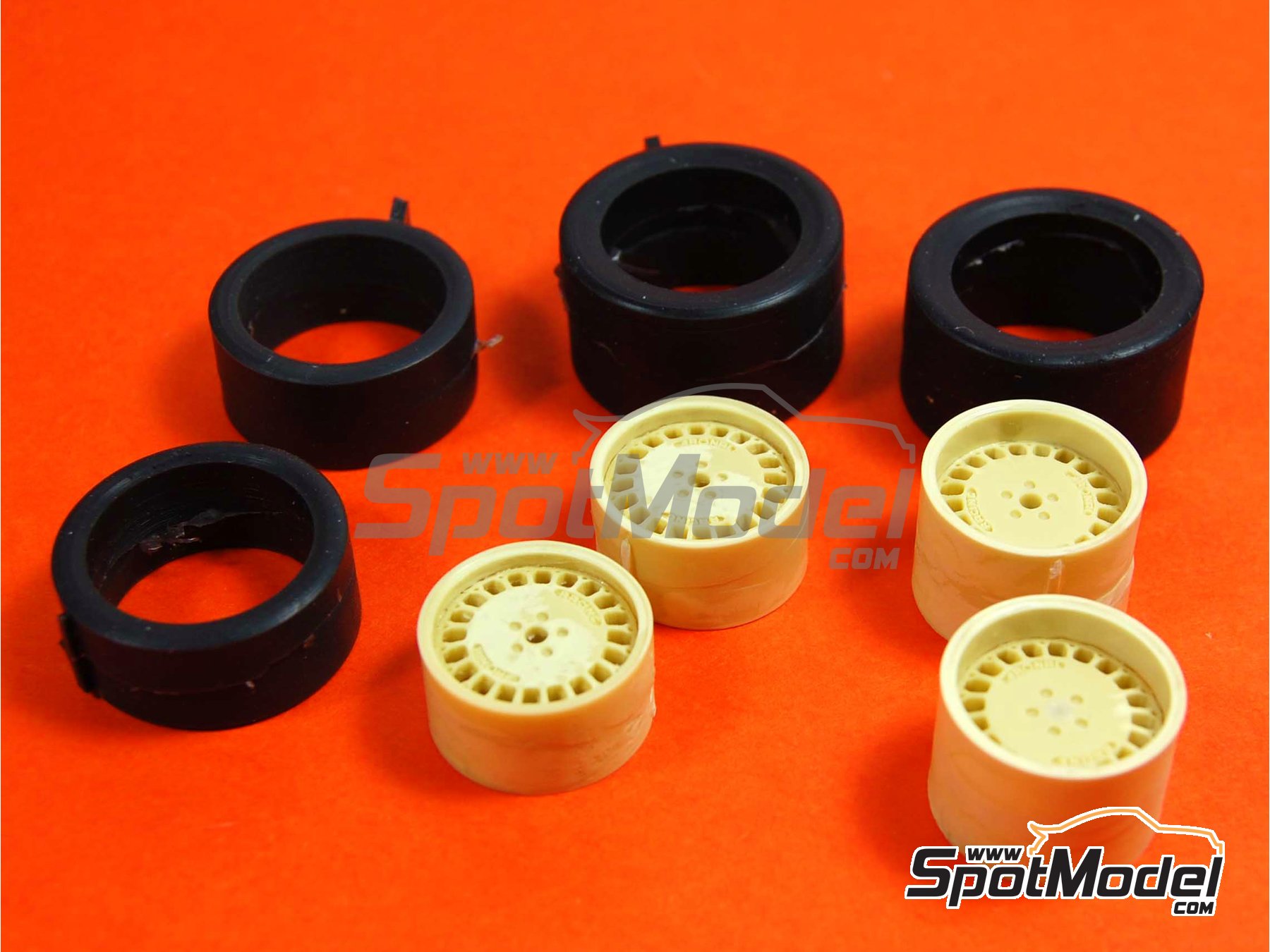 Image 4: Ronal with slicks | Rims and tyres set in 1/24 scale manufactured by Renaissance Models (ref.&nbsp;24RON)