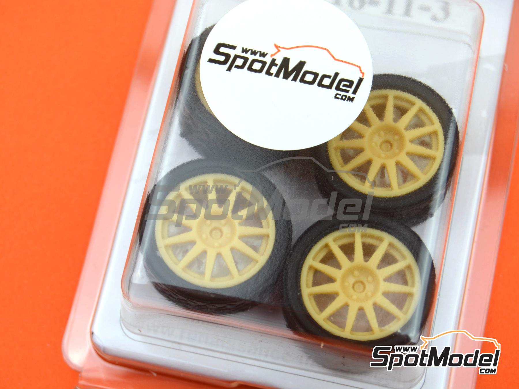 Image 3: Speedline 18 inches 11 spokes 5 nuts | Rims and tyres set in 1/24 scale manufactured by Renaissance Models (ref.&nbsp;24SP18-11-3)