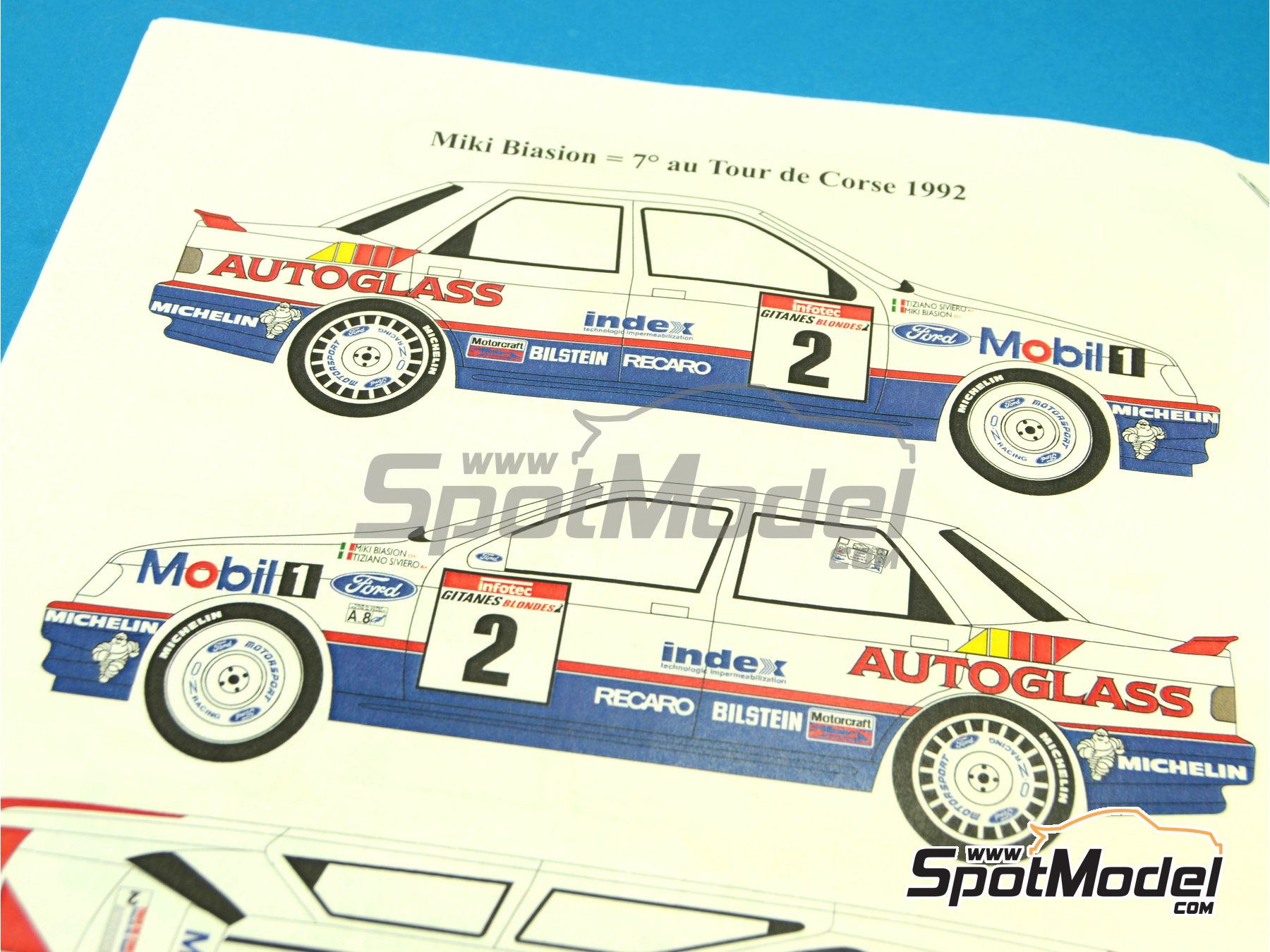 Maqueta para montar coche Ford Sierra Cosworth 4x4 Dmodelkits