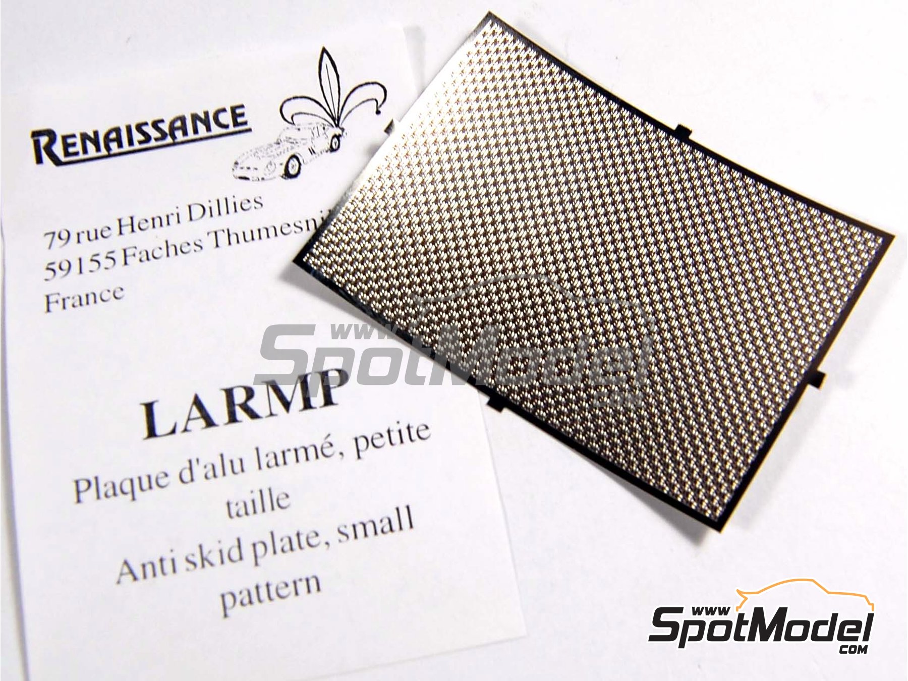 Image 1: Anti slip plate with small pattern | Engraved plate in 1/43 scale manufactured by Renaissance Models (ref.&nbsp;LARMP)